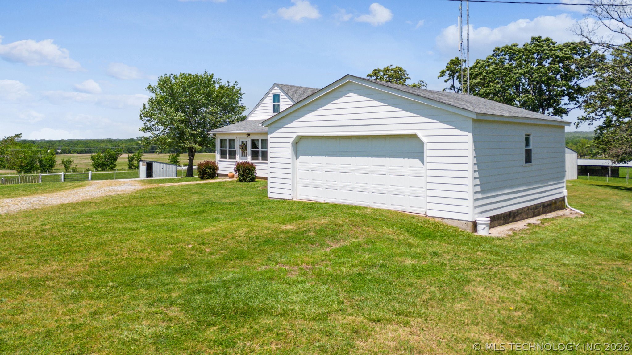 16881 S 4220 Road Property Photo 7