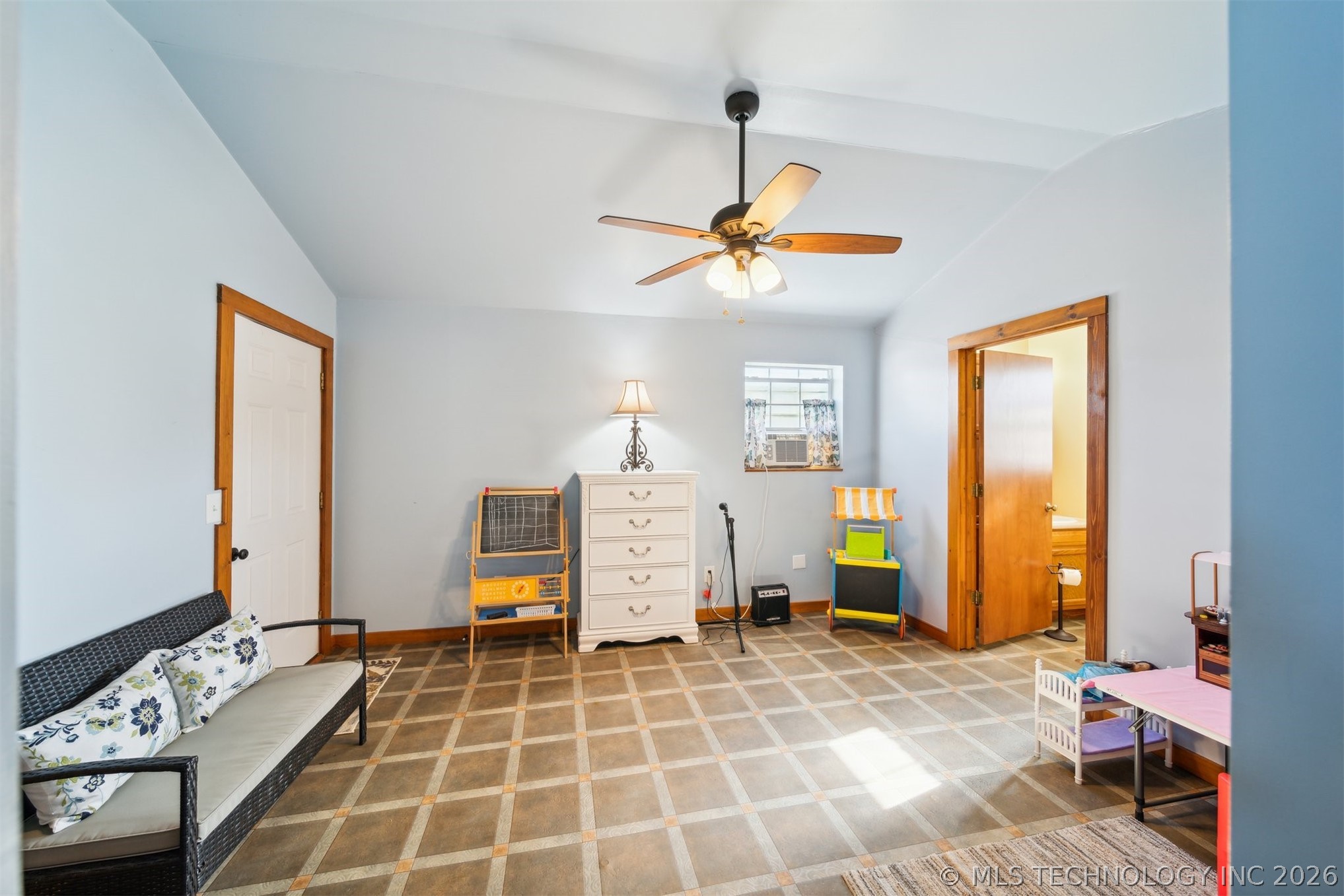 16881 S 4220 Road Property Photo 46