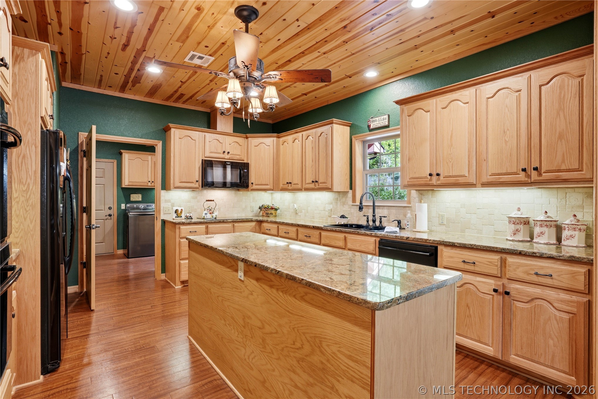 452316 E 953 Road Property Photo 28