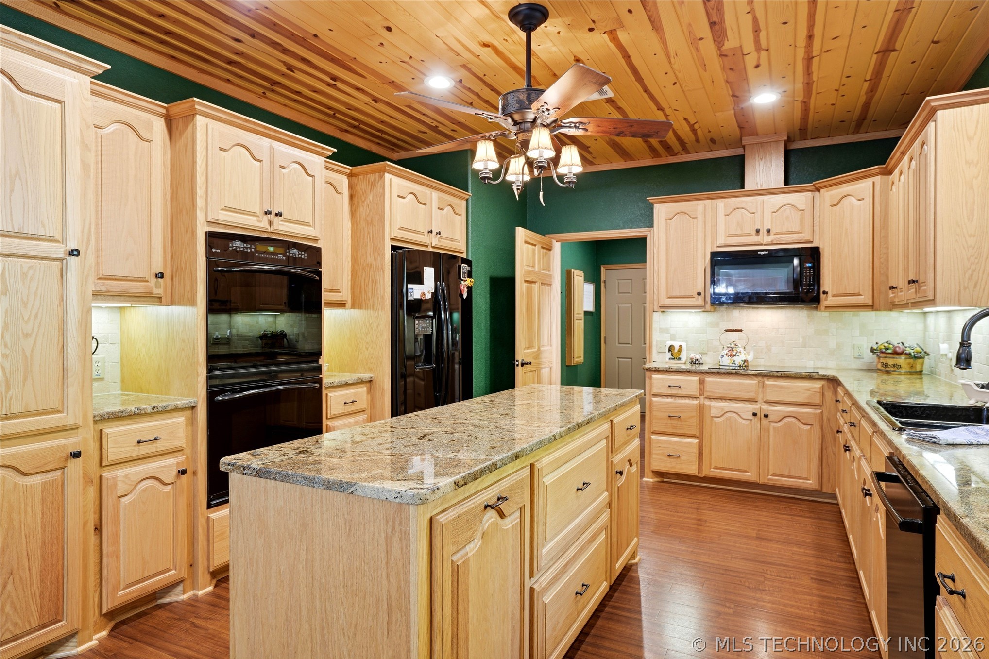 452316 E 953 Road Property Photo 30