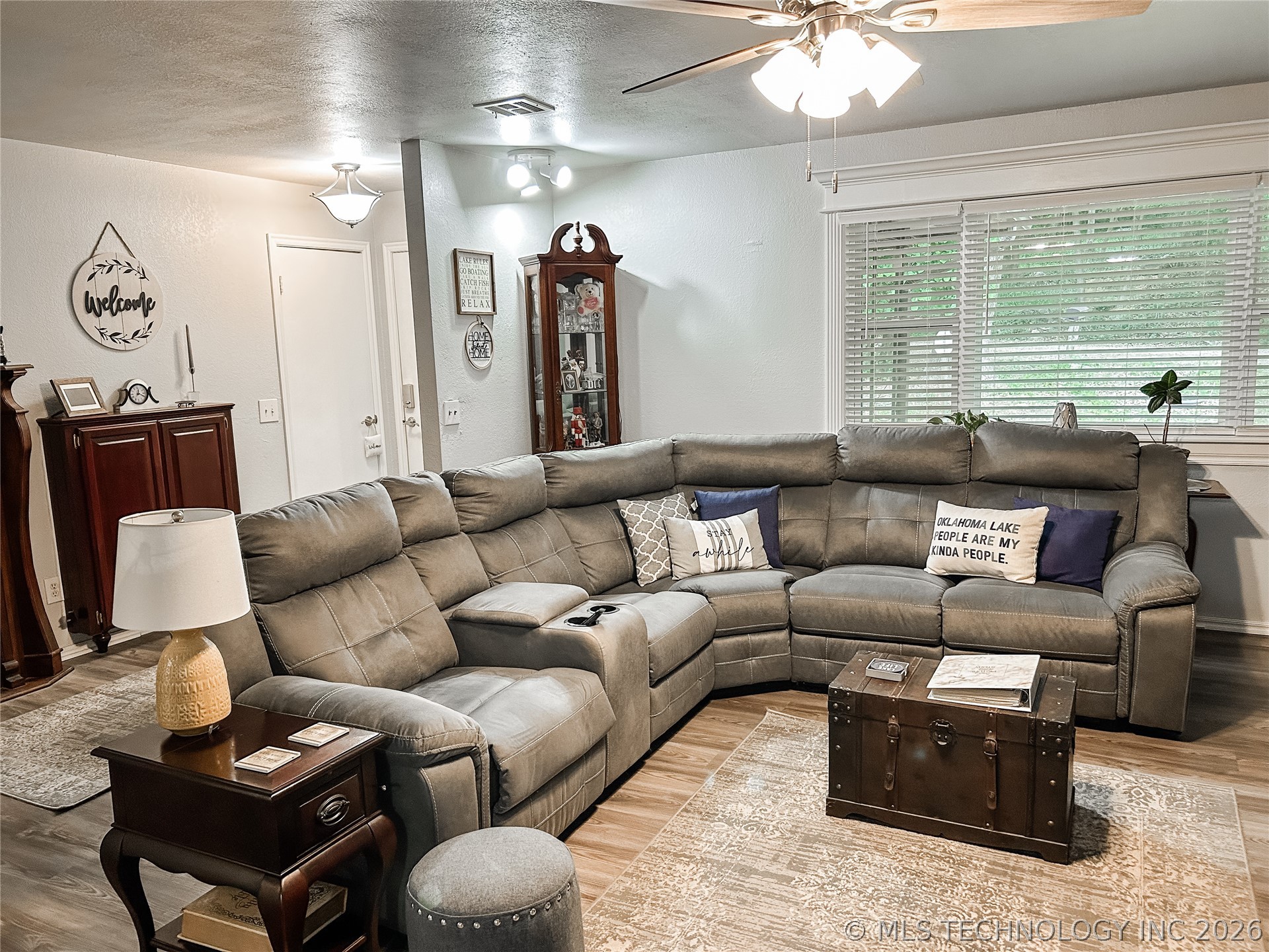 115411 S 4192 Road Property Photo 6
