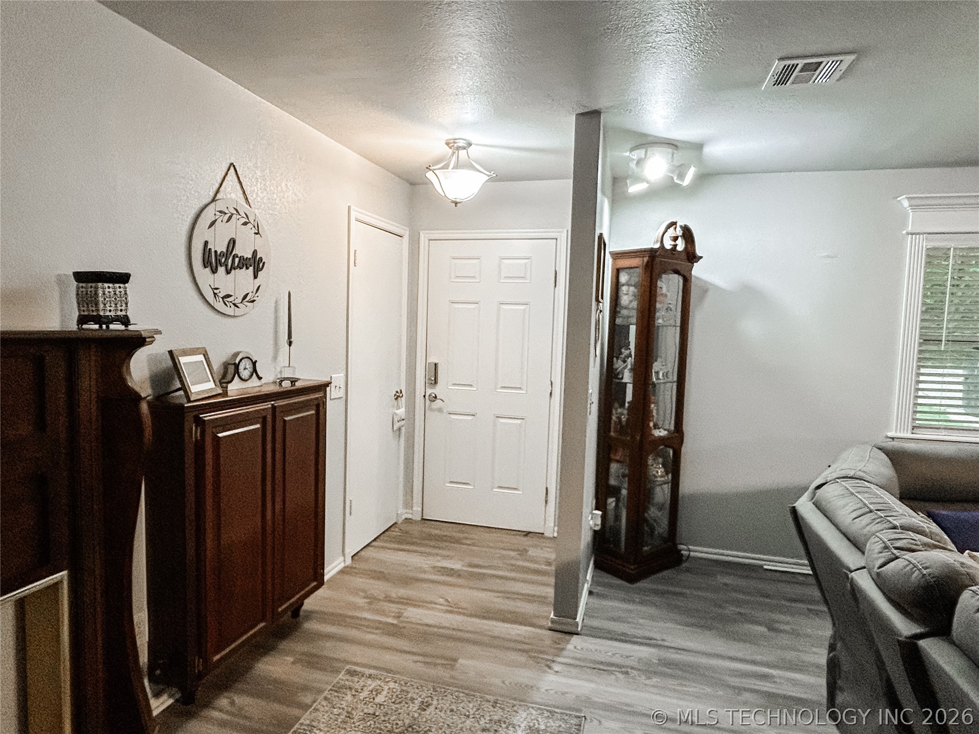 115411 S 4192 Road Property Photo 9