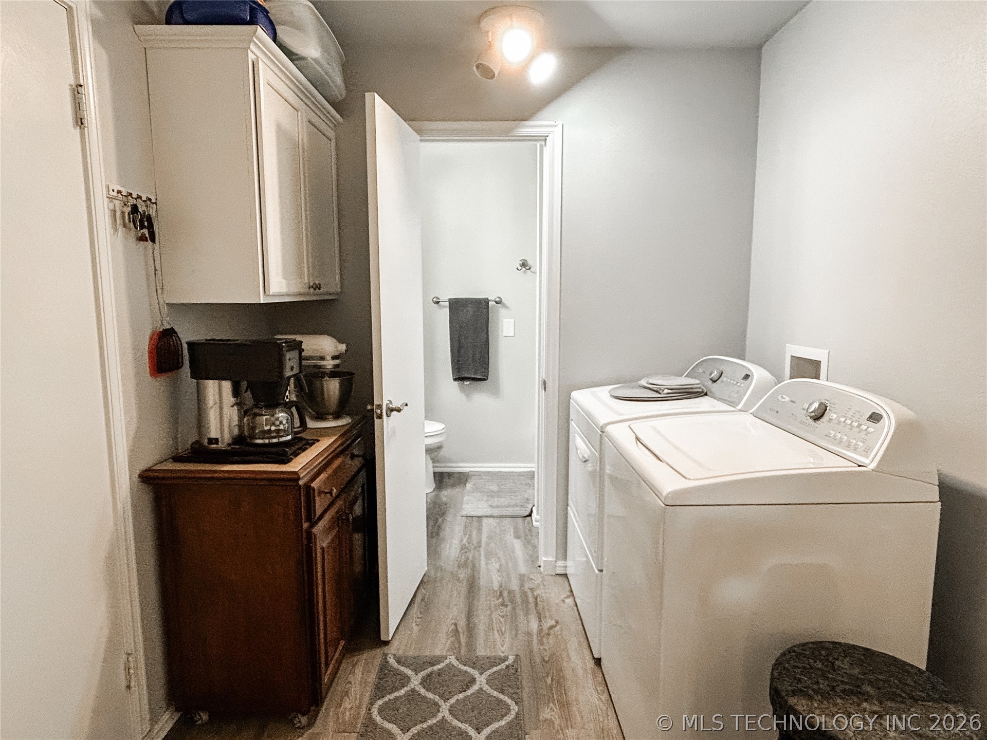 115411 S 4192 Road Property Photo 17