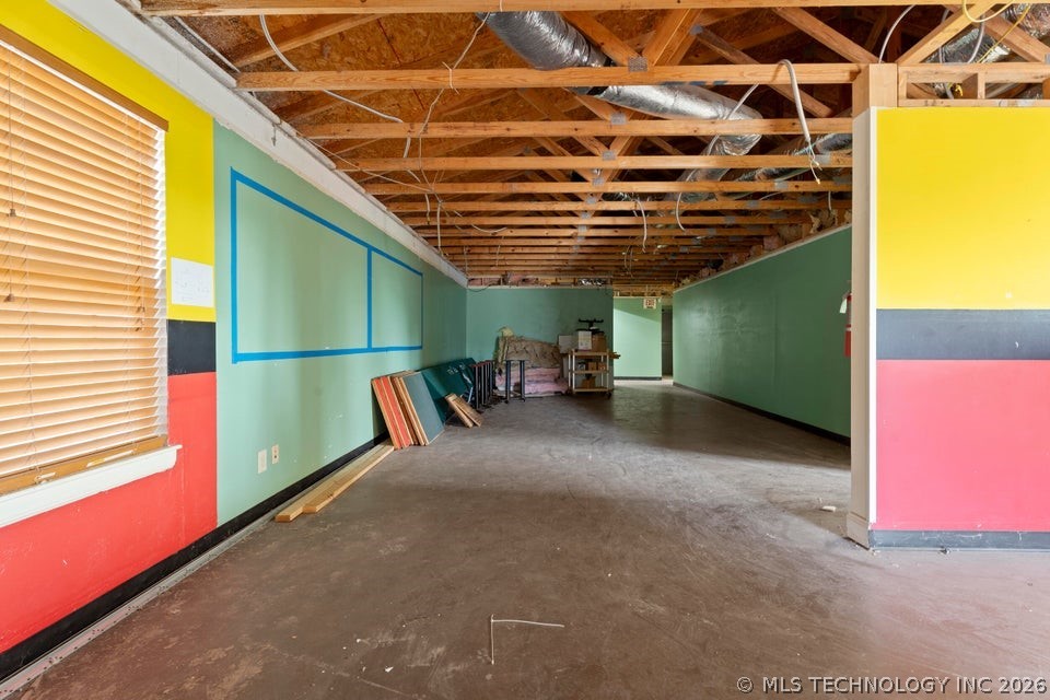 310 E 3rd Street Property Photo 11