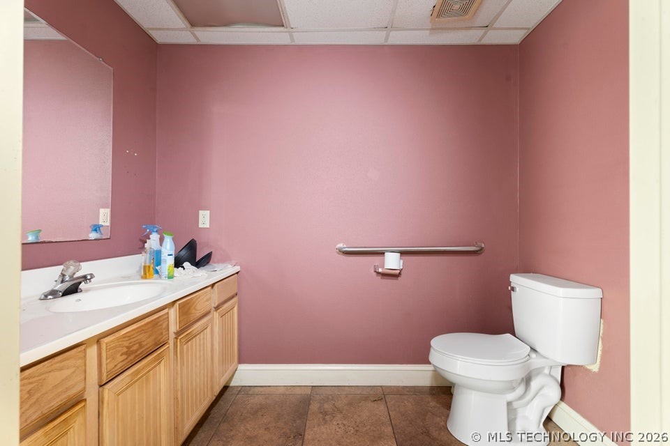 310 E 3rd Street Property Photo 15