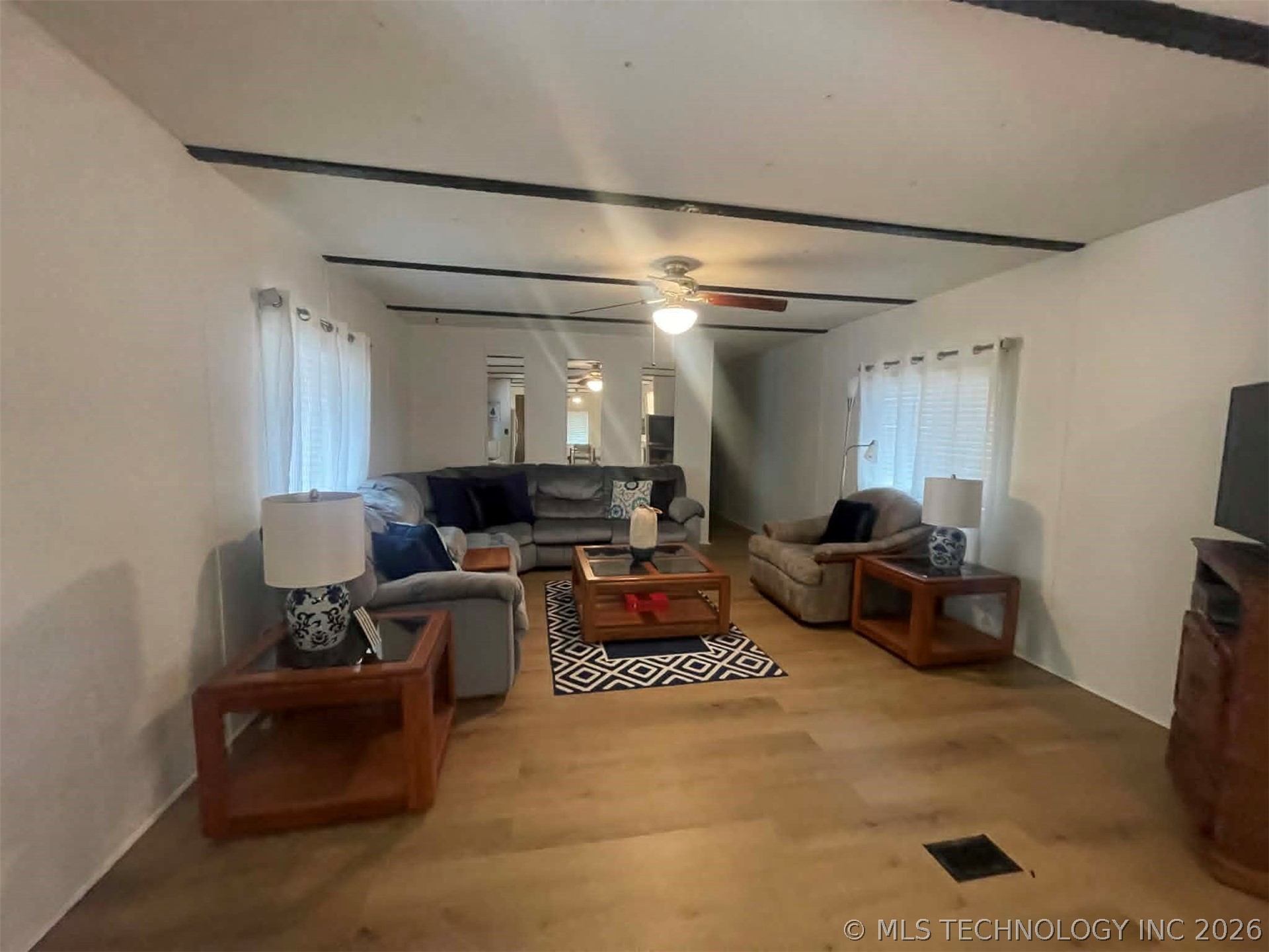 35708 S Fox Hill Road Property Photo 7