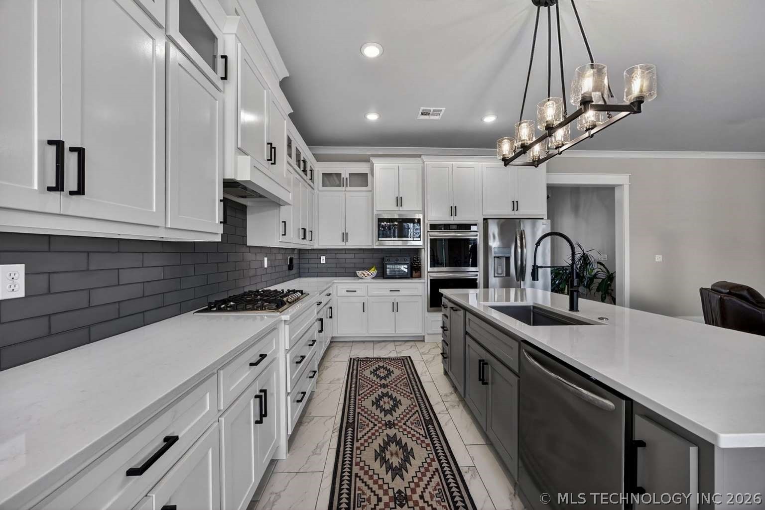 10102 Ratliff Drive Property Photo 11