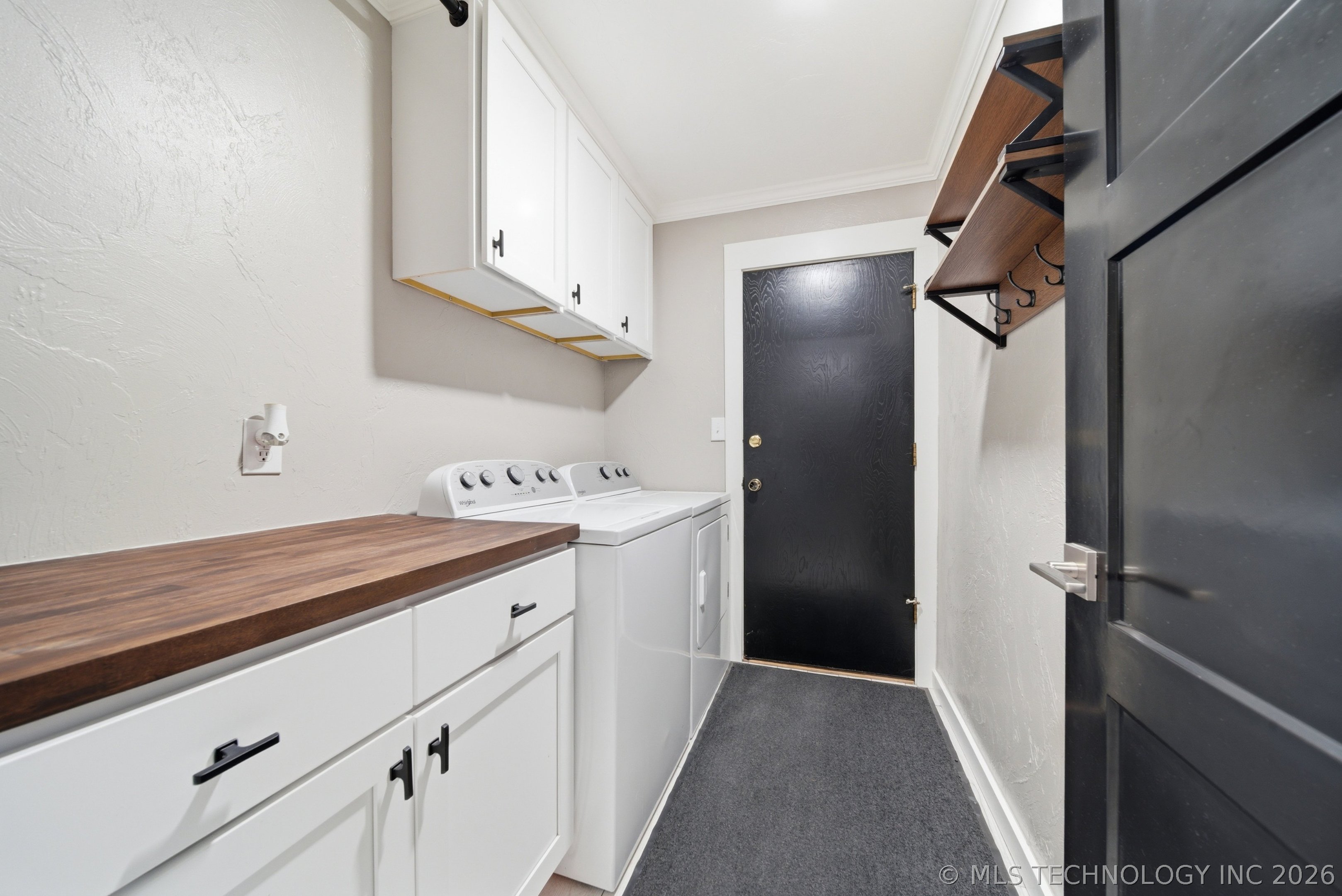 12450 S Elwood Avenue Property Photo 26