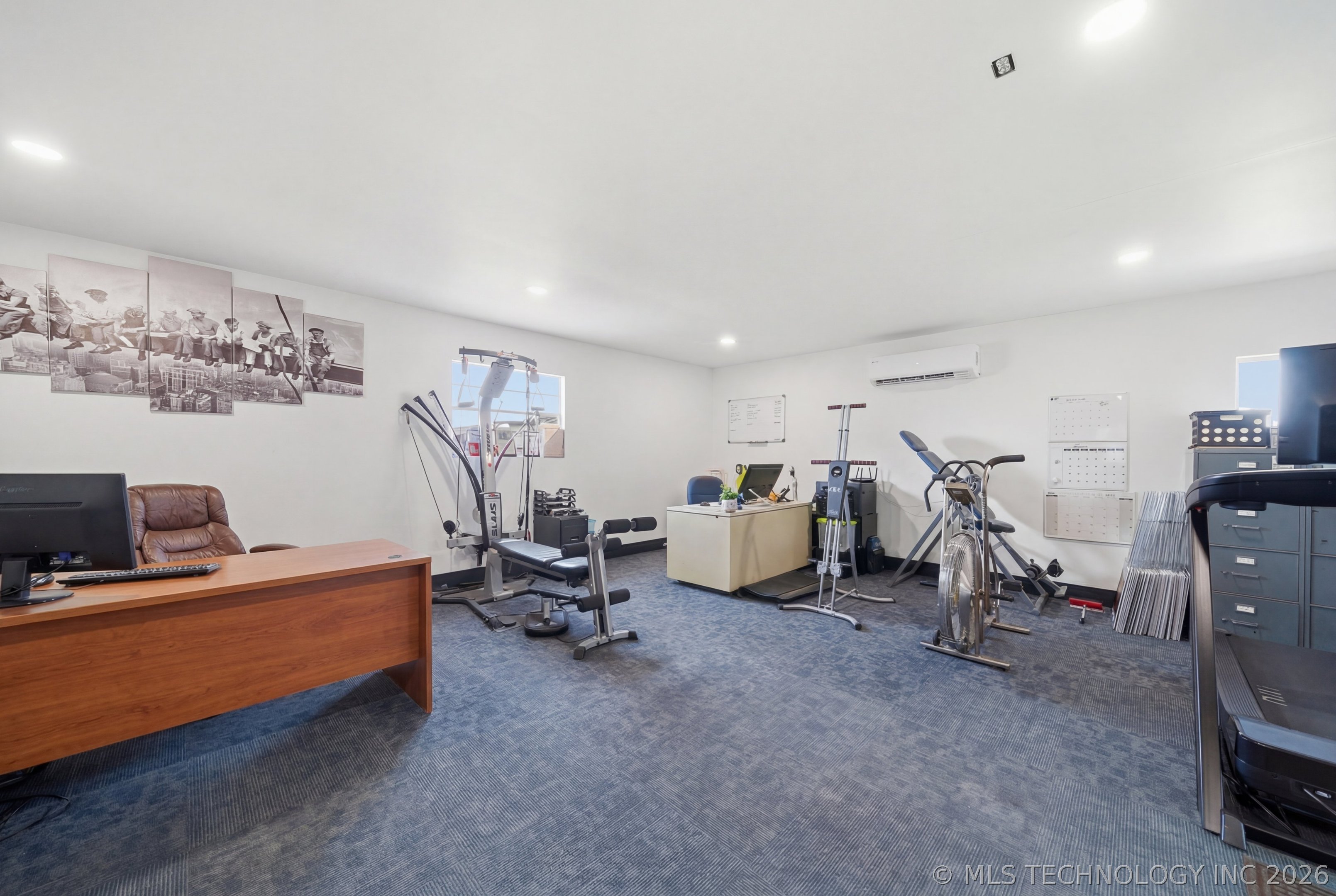 12450 S Elwood Avenue Property Photo 42