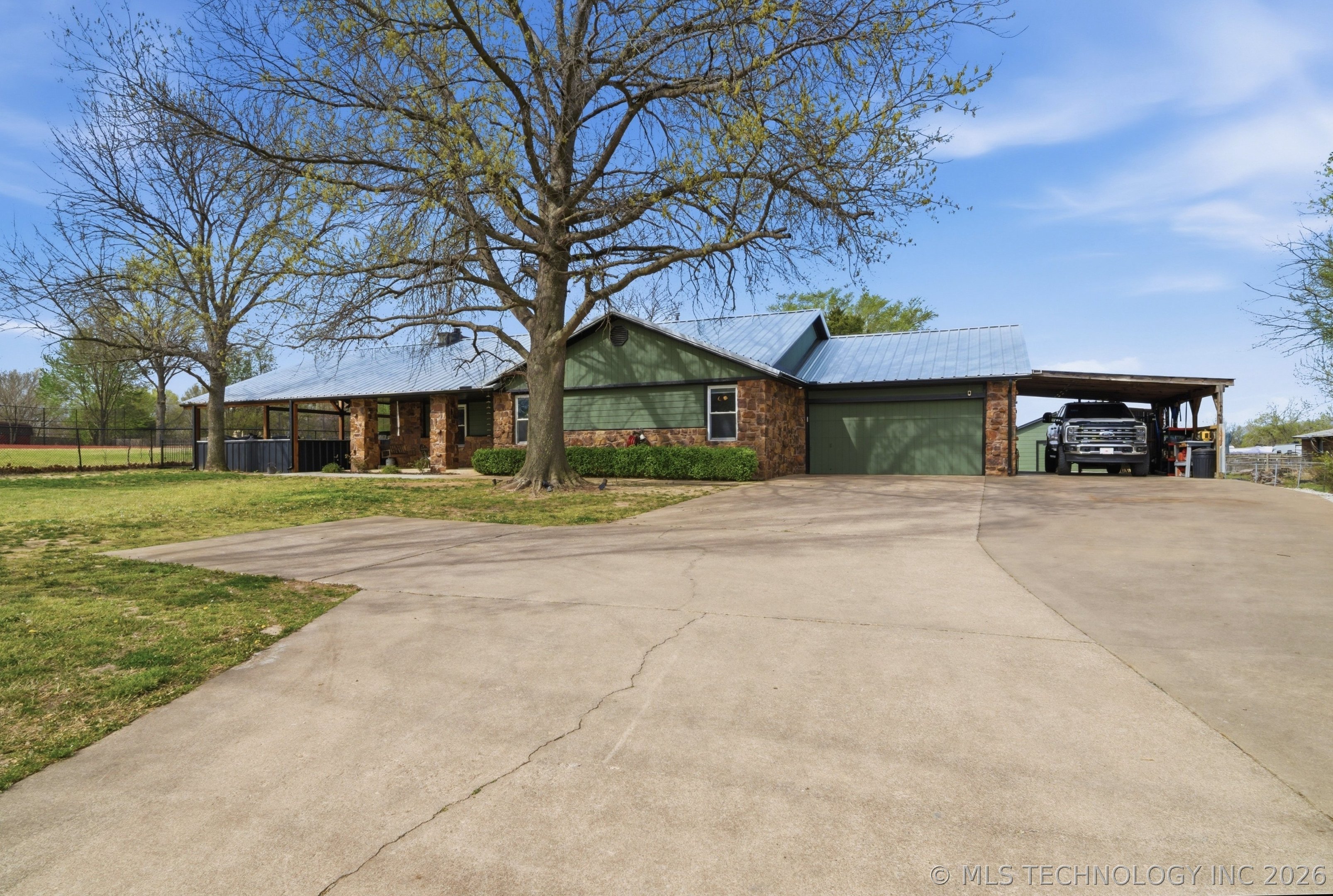 12450 S Elwood Avenue Property Photo 43
