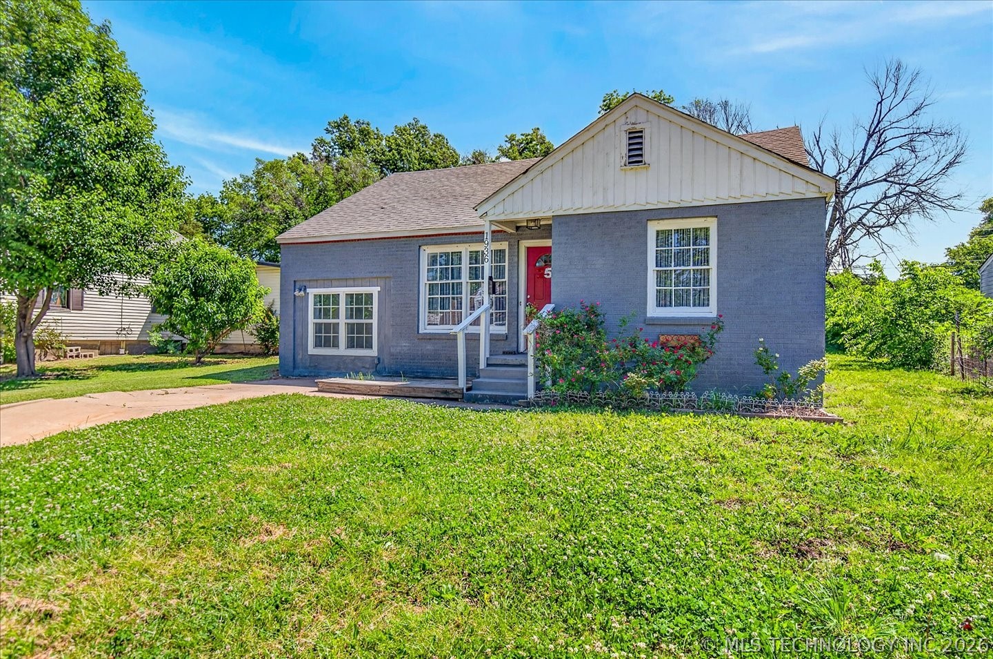 1936 S Johnstone Avenue Property Photo 3