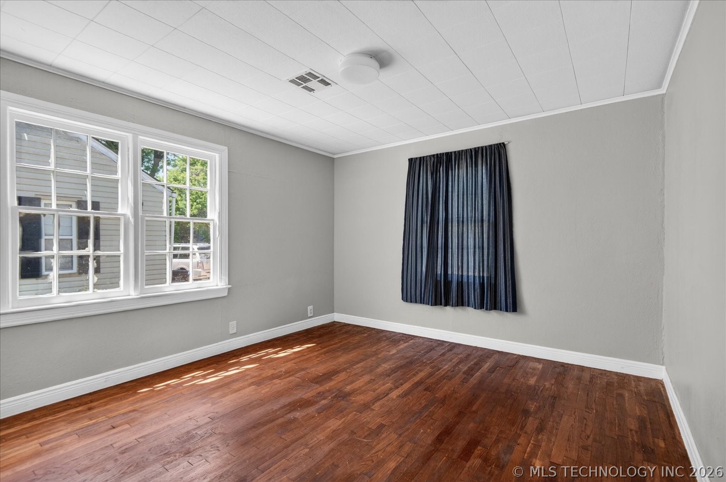 1936 S Johnstone Avenue Property Photo 16