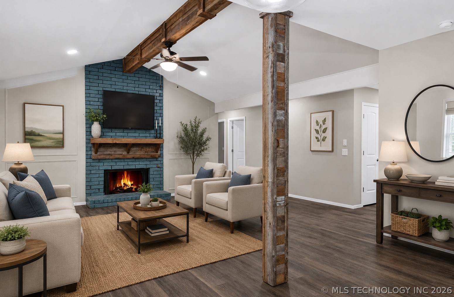 1737 W 63rd Street Property Photo 4