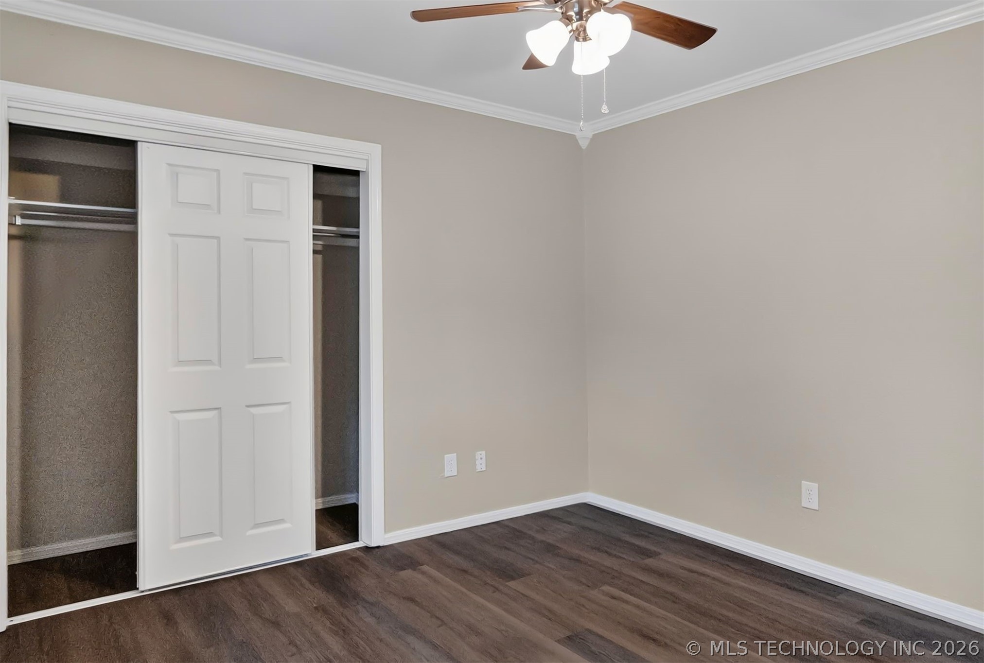 1737 W 63rd Street Property Photo 16