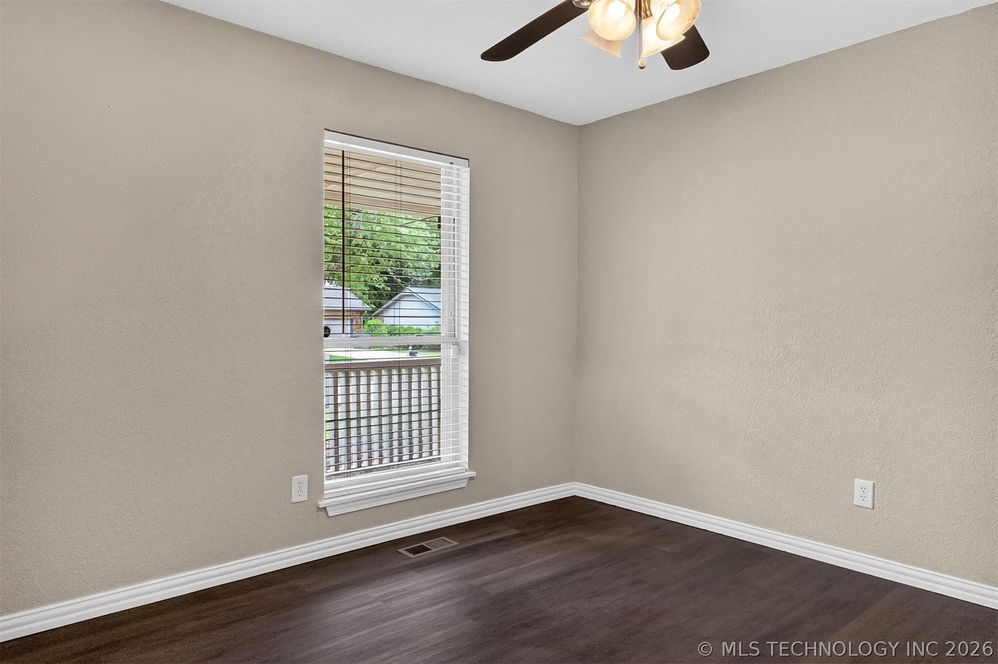 1737 W 63rd Street Property Photo 19