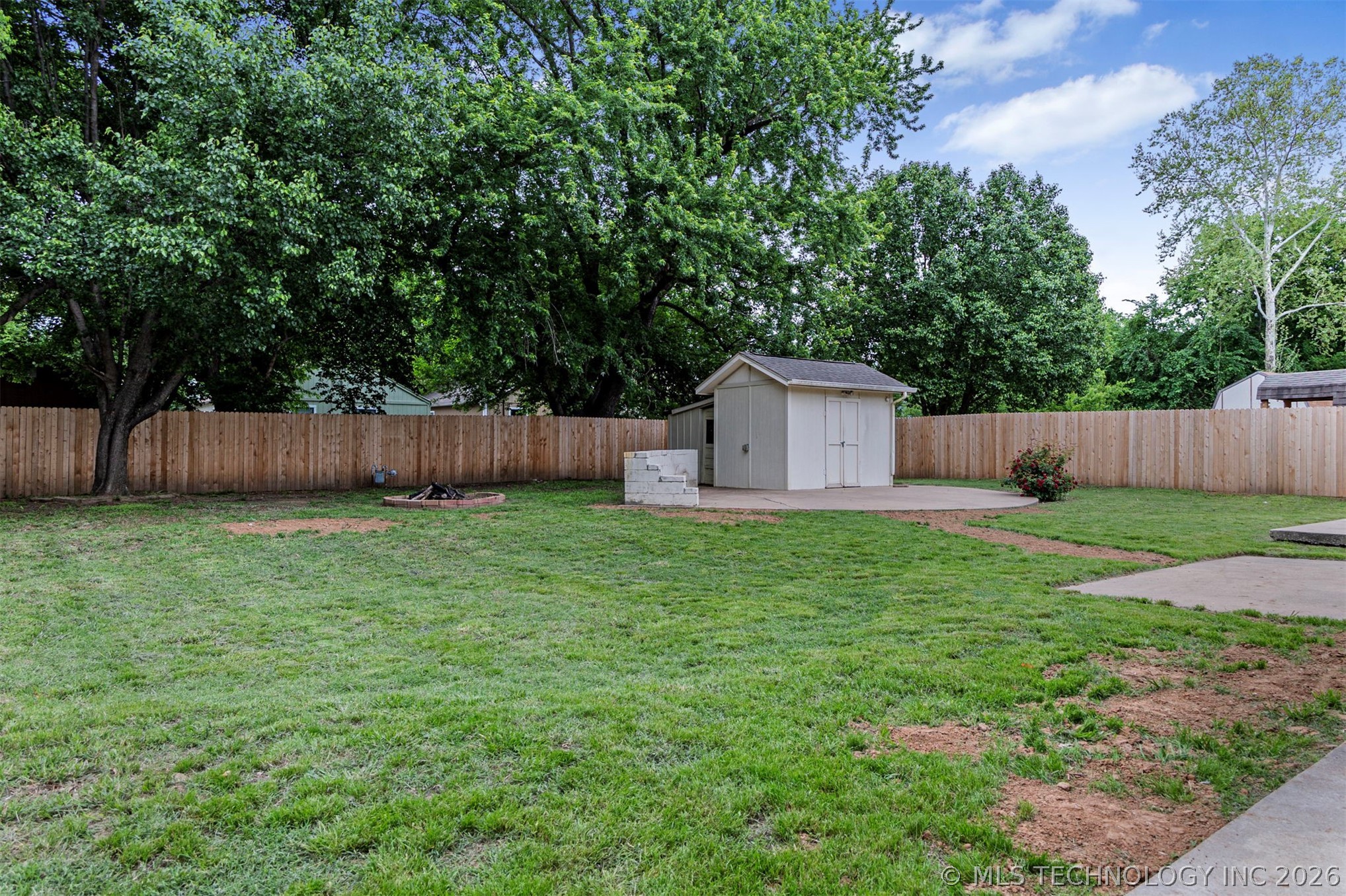 1737 W 63rd Street Property Photo 35