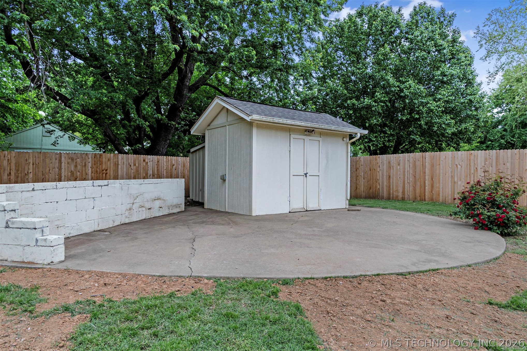 1737 W 63rd Street Property Photo 36