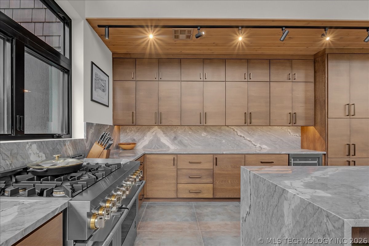 2614699 Property Photo 16
