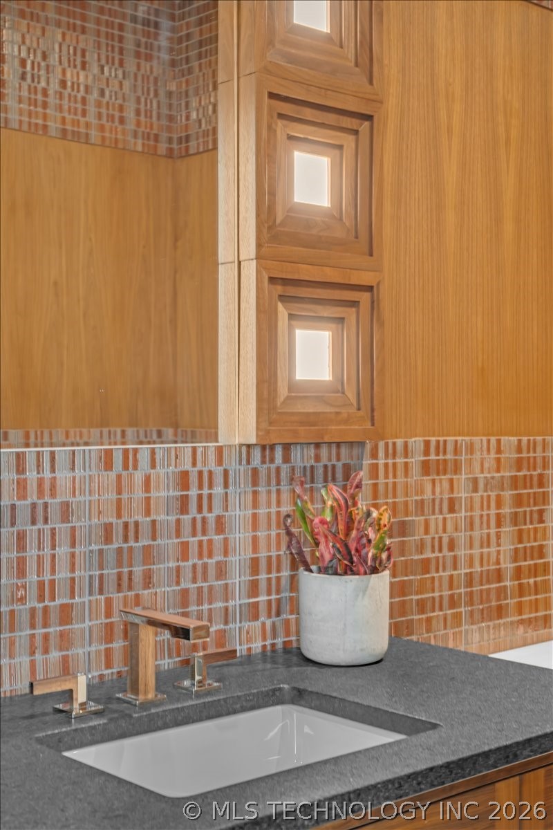2614699 Property Photo 29