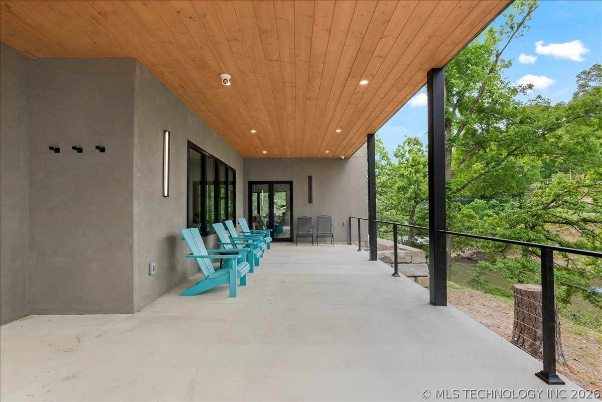 2614699 Property Photo 76