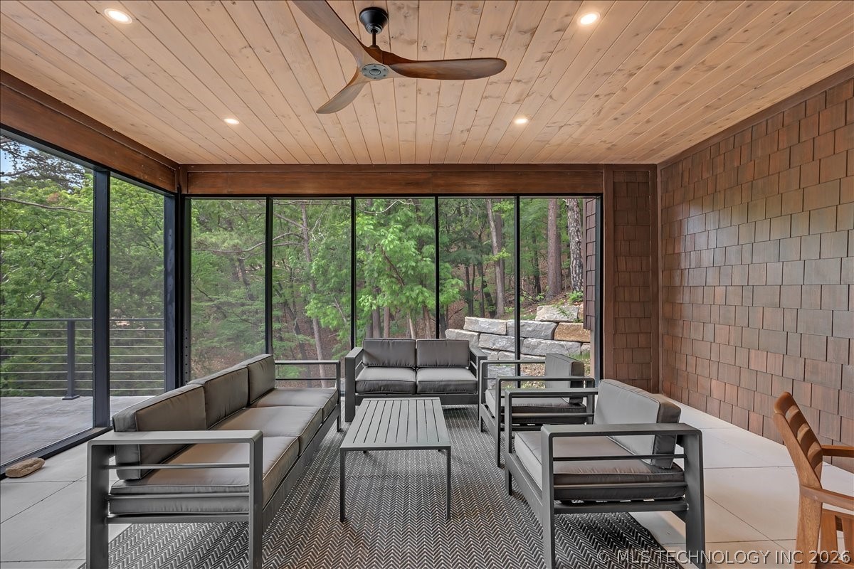2614699 Property Photo 79