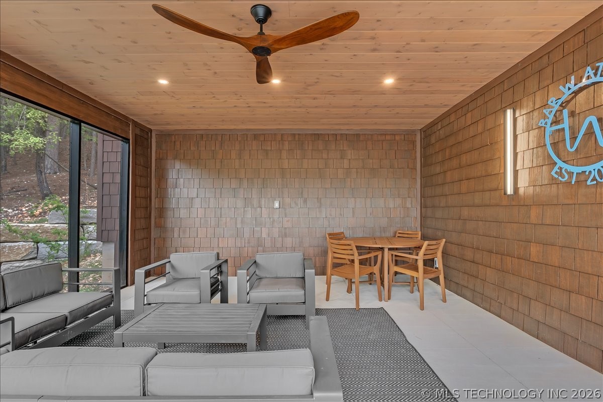 2614699 Property Photo 80
