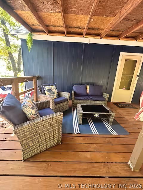 10800 Lois Lane Property Photo 4