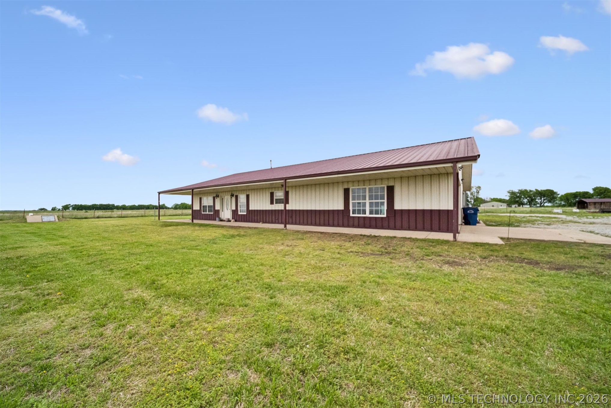7500 S 4130 Road Property Photo 3