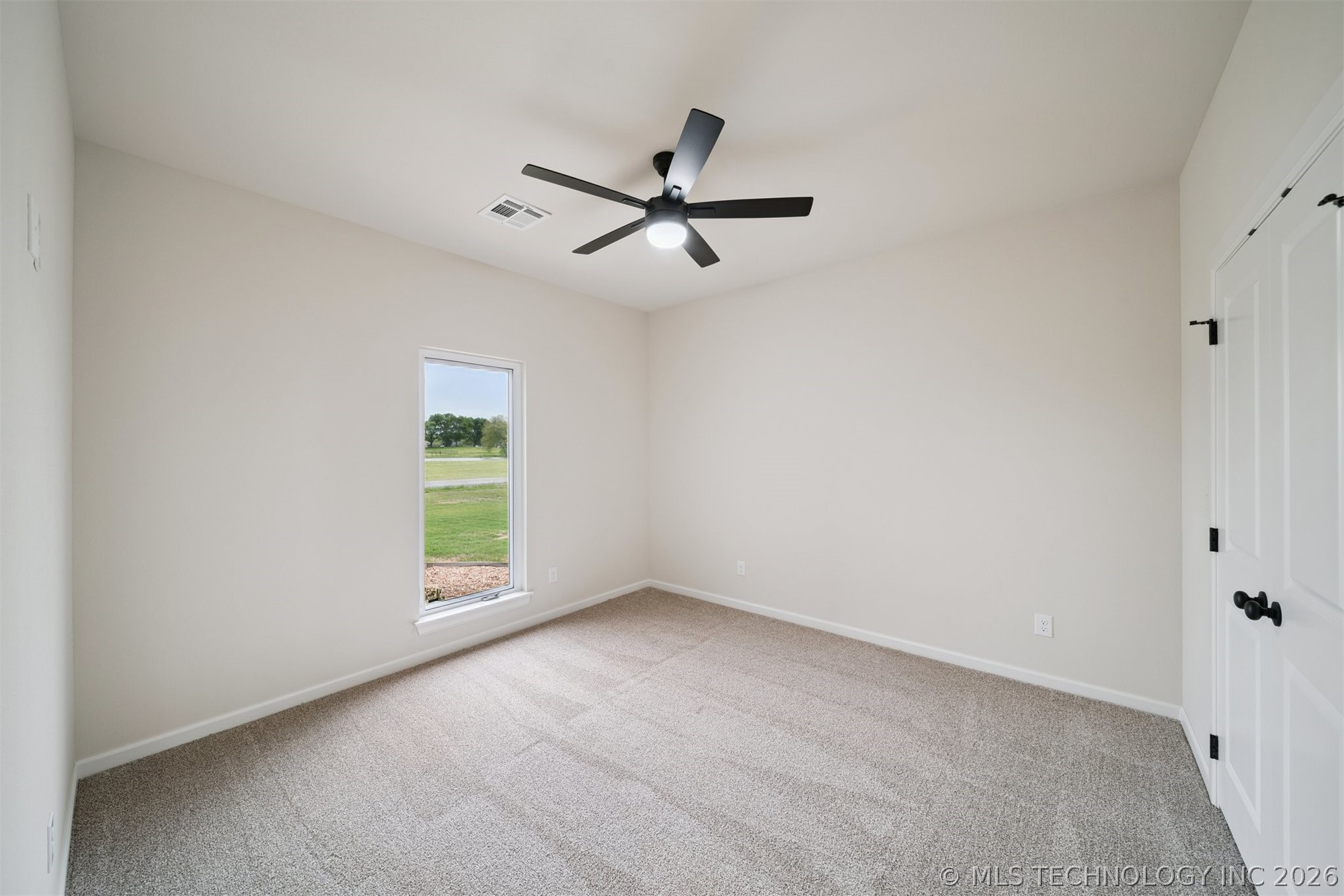 956 Blue Bird Lane Property Photo 45