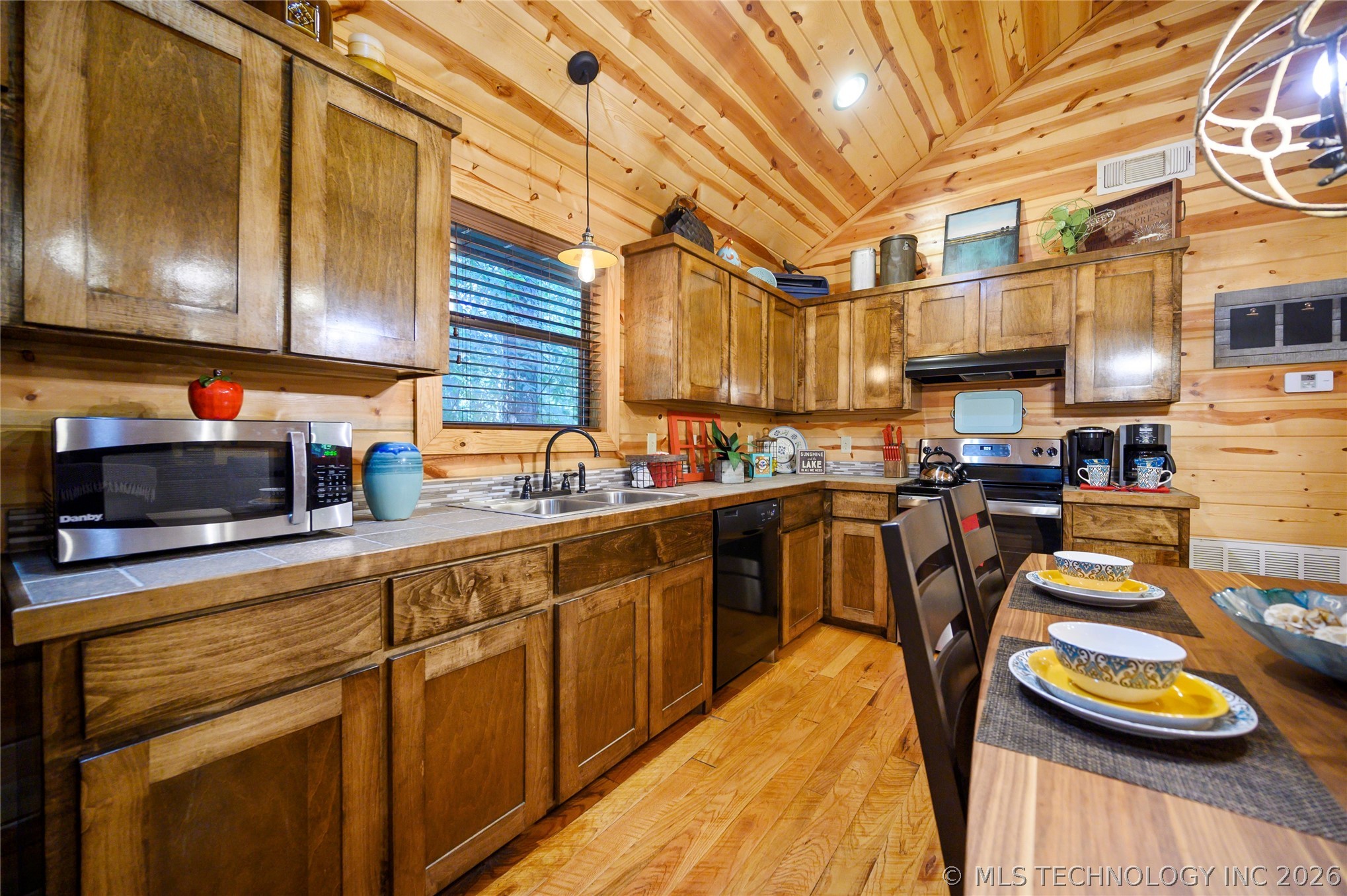81 Bent Pine Trail Property Photo 9