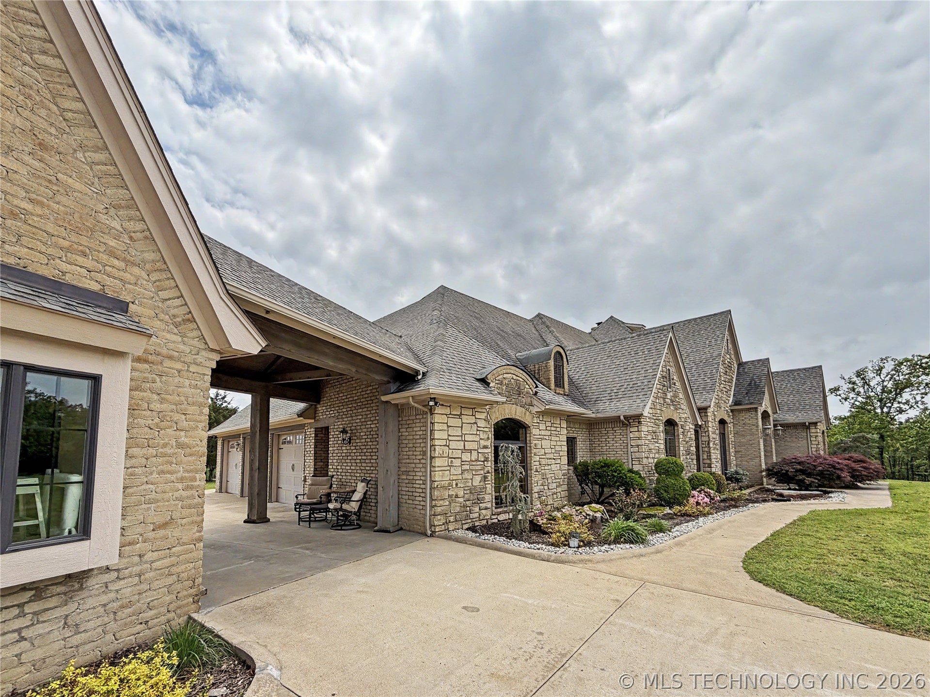8199 W 800 Road Property Photo 11