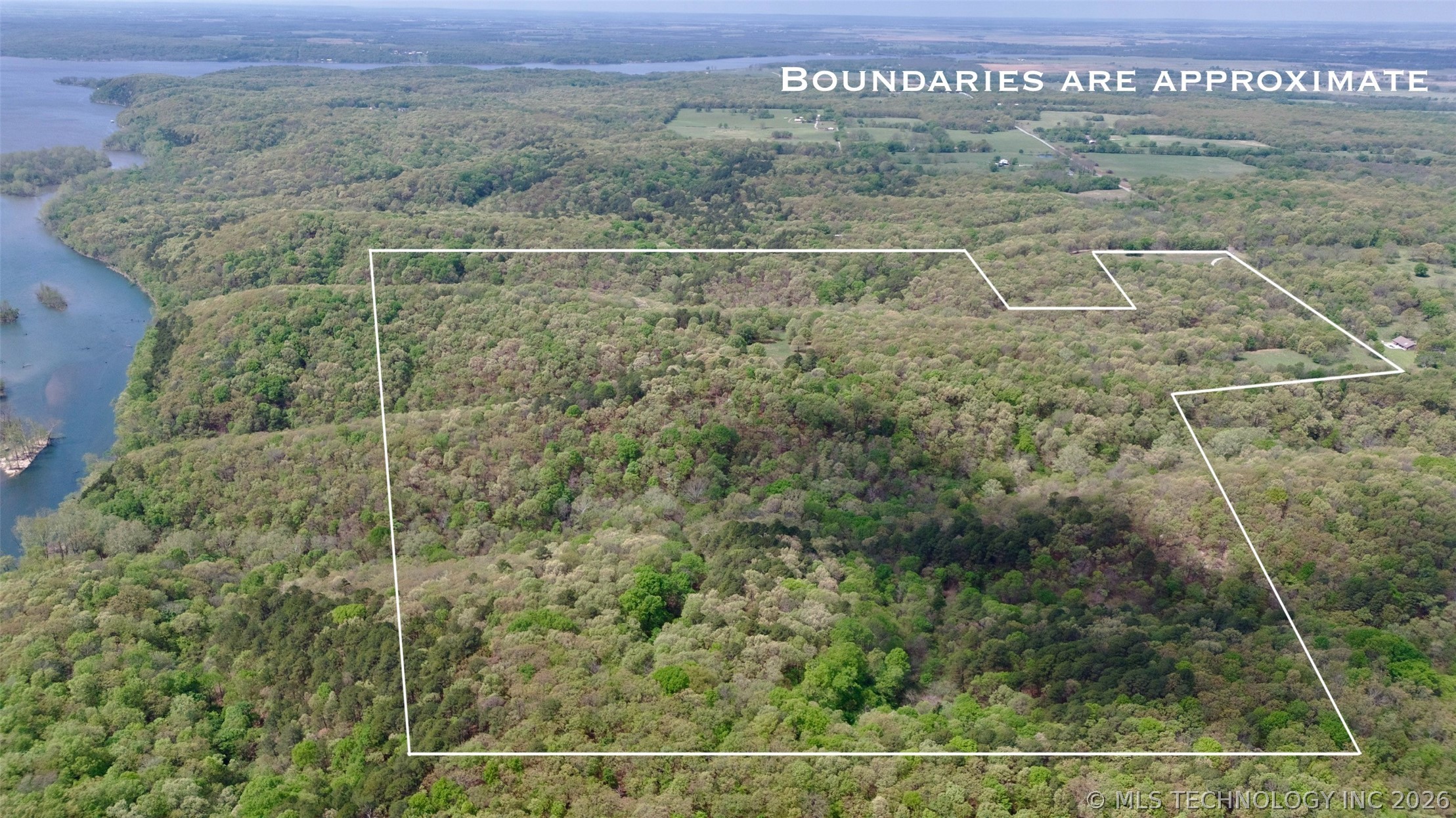9270 E 420 Road Property Photo 1