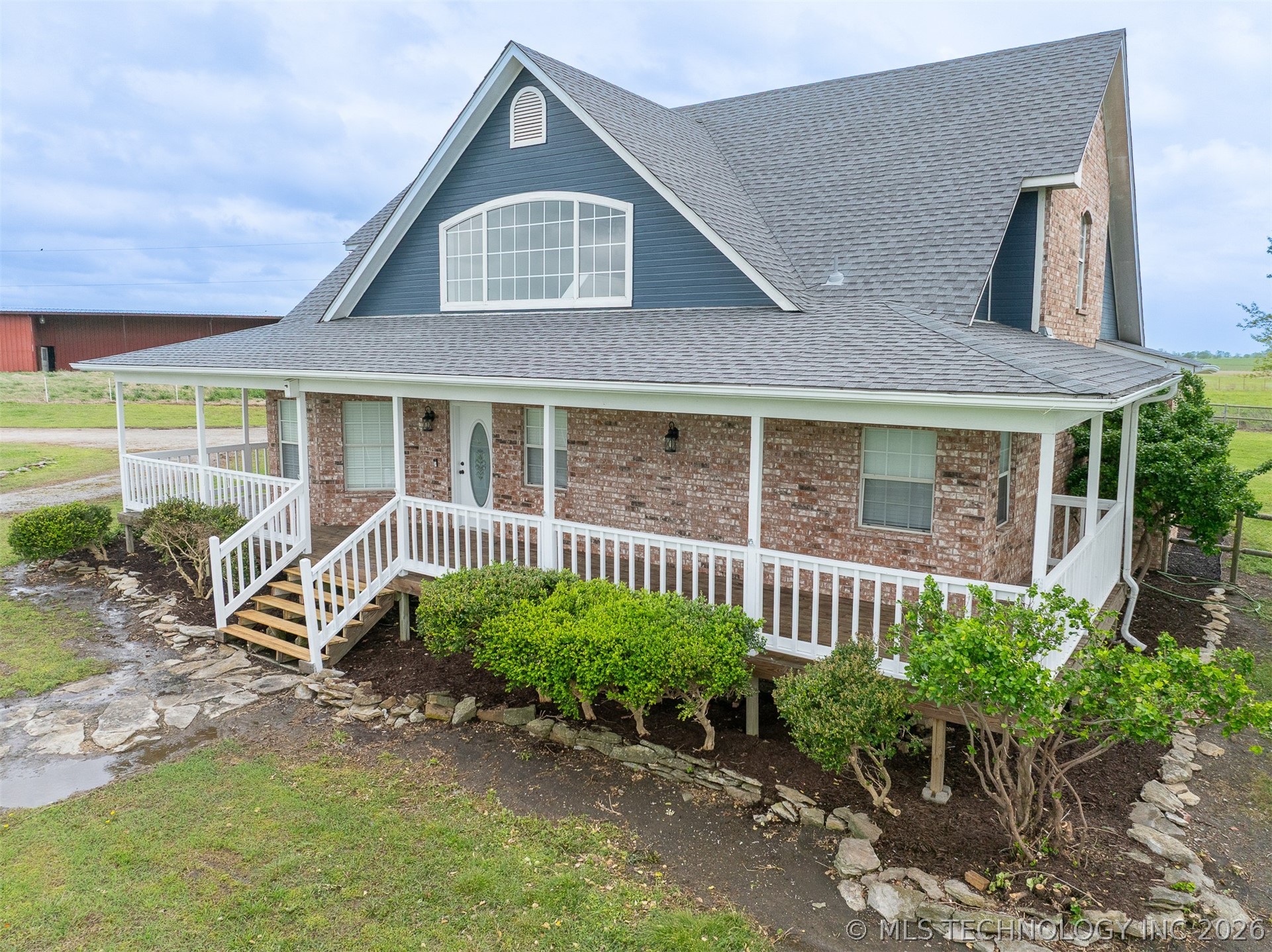 437703 E 340 Road Property Photo 6