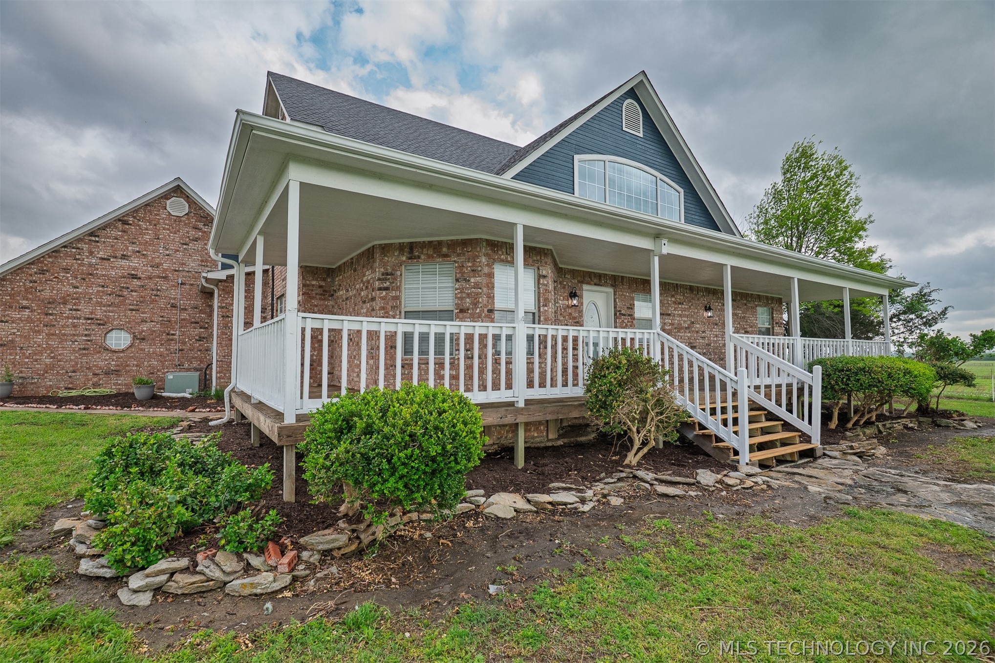 437703 E 340 Road Property Photo 7
