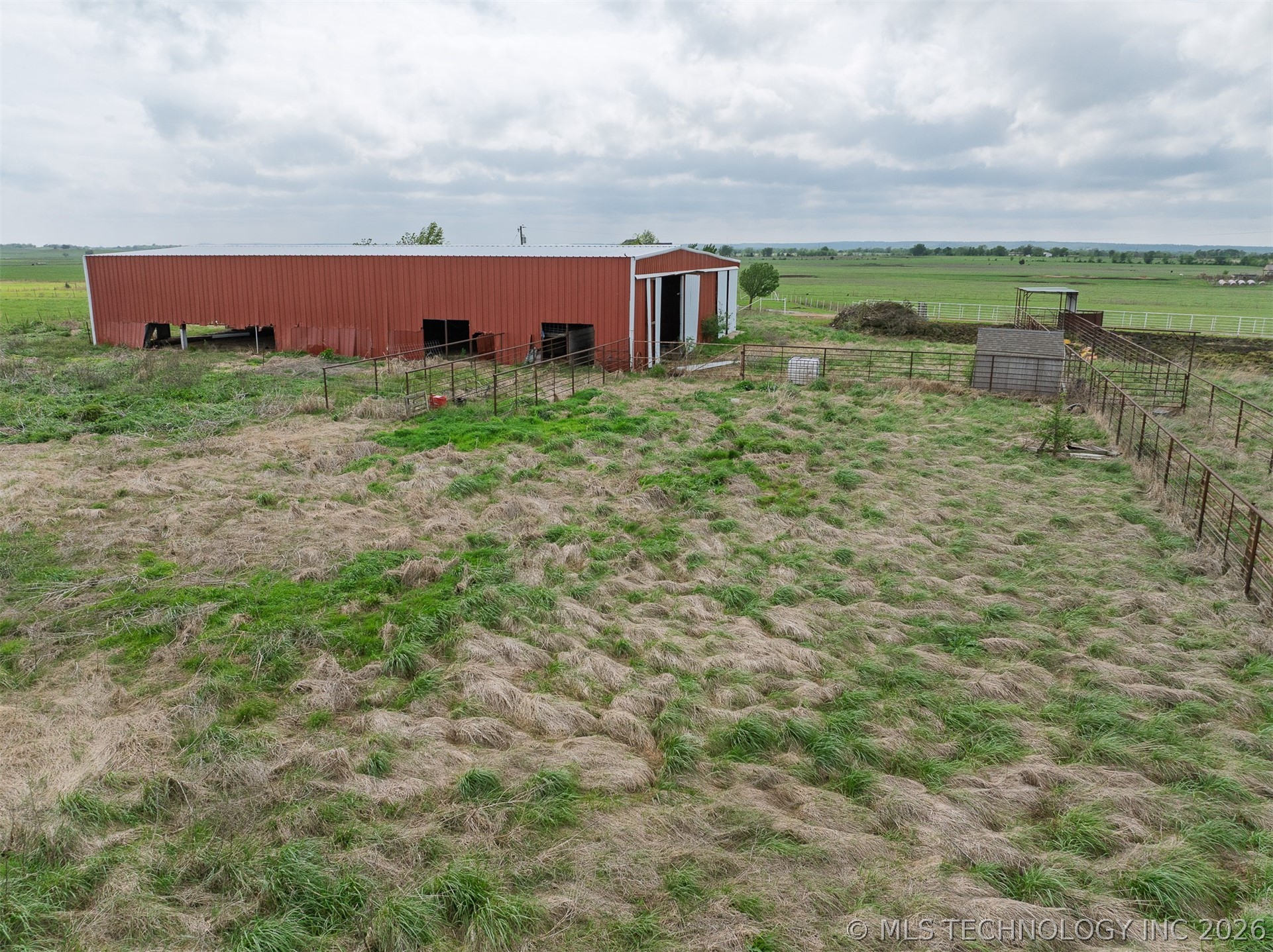 437703 E 340 Road Property Photo 13