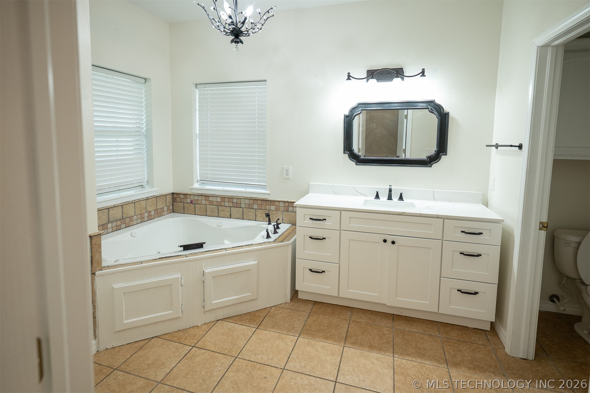 437703 E 340 Road Property Photo 51