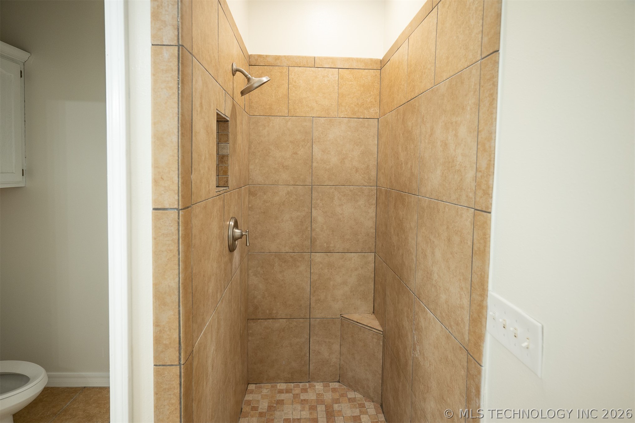437703 E 340 Road Property Photo 52