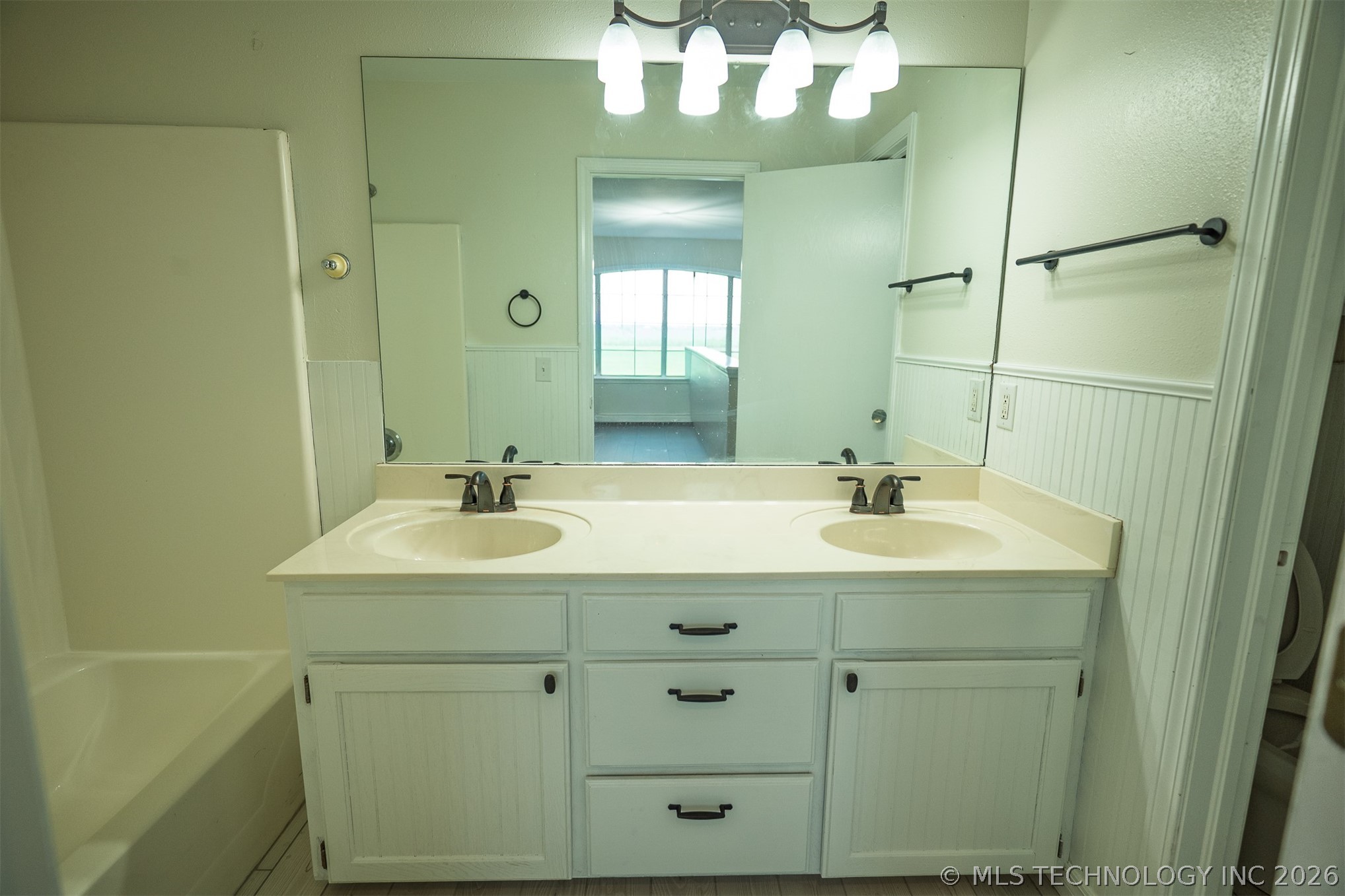 437703 E 340 Road Property Photo 62