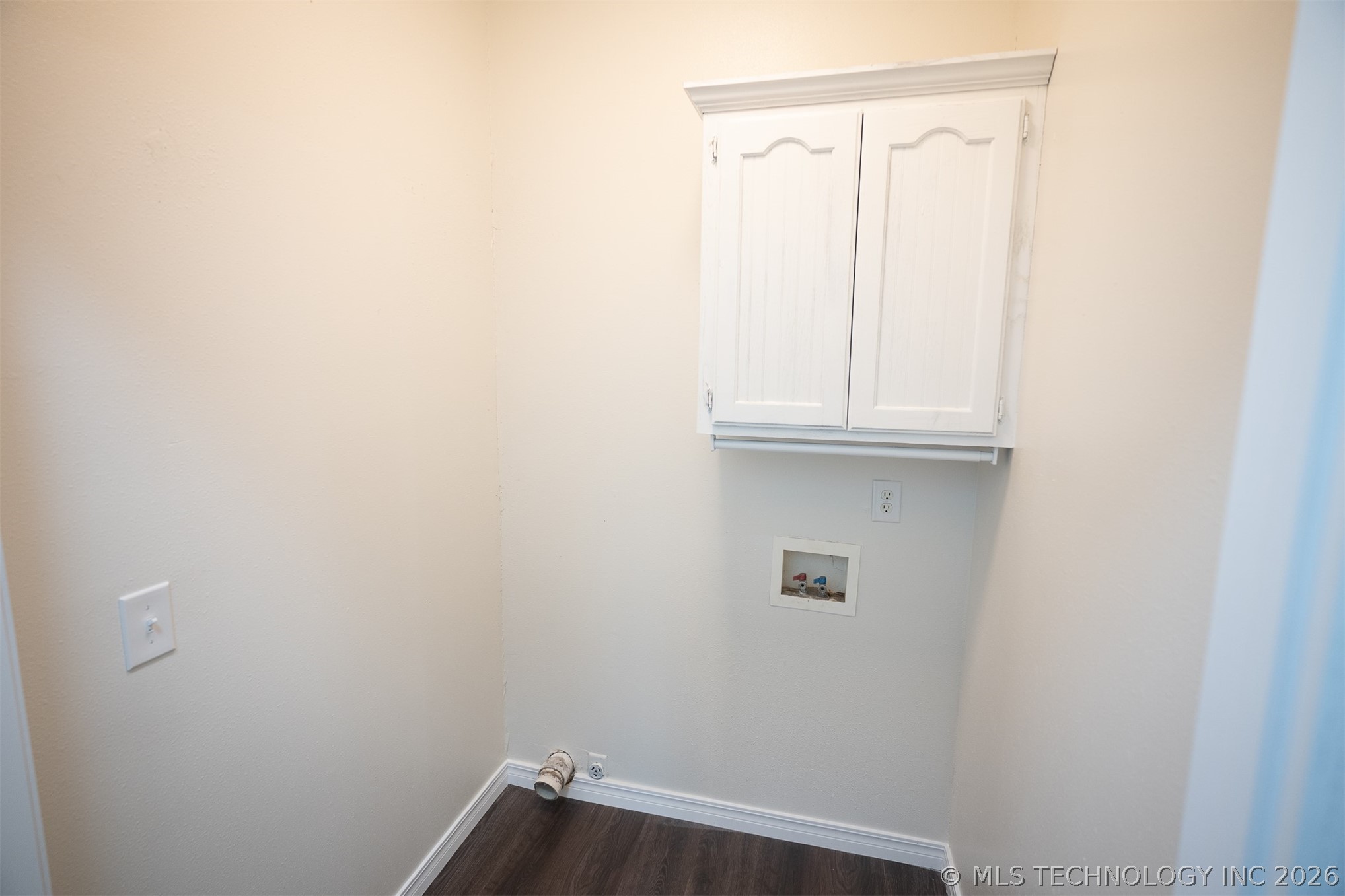437703 E 340 Road Property Photo 70
