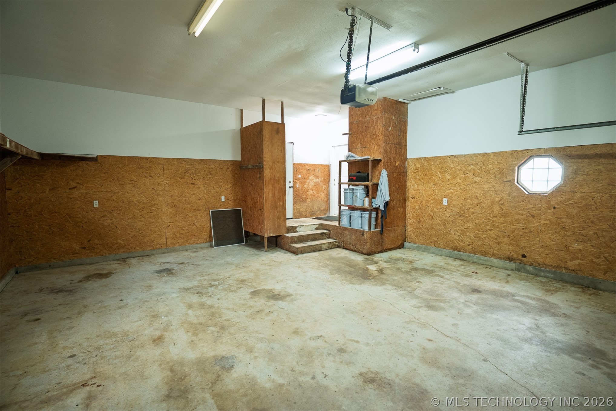 437703 E 340 Road Property Photo 88