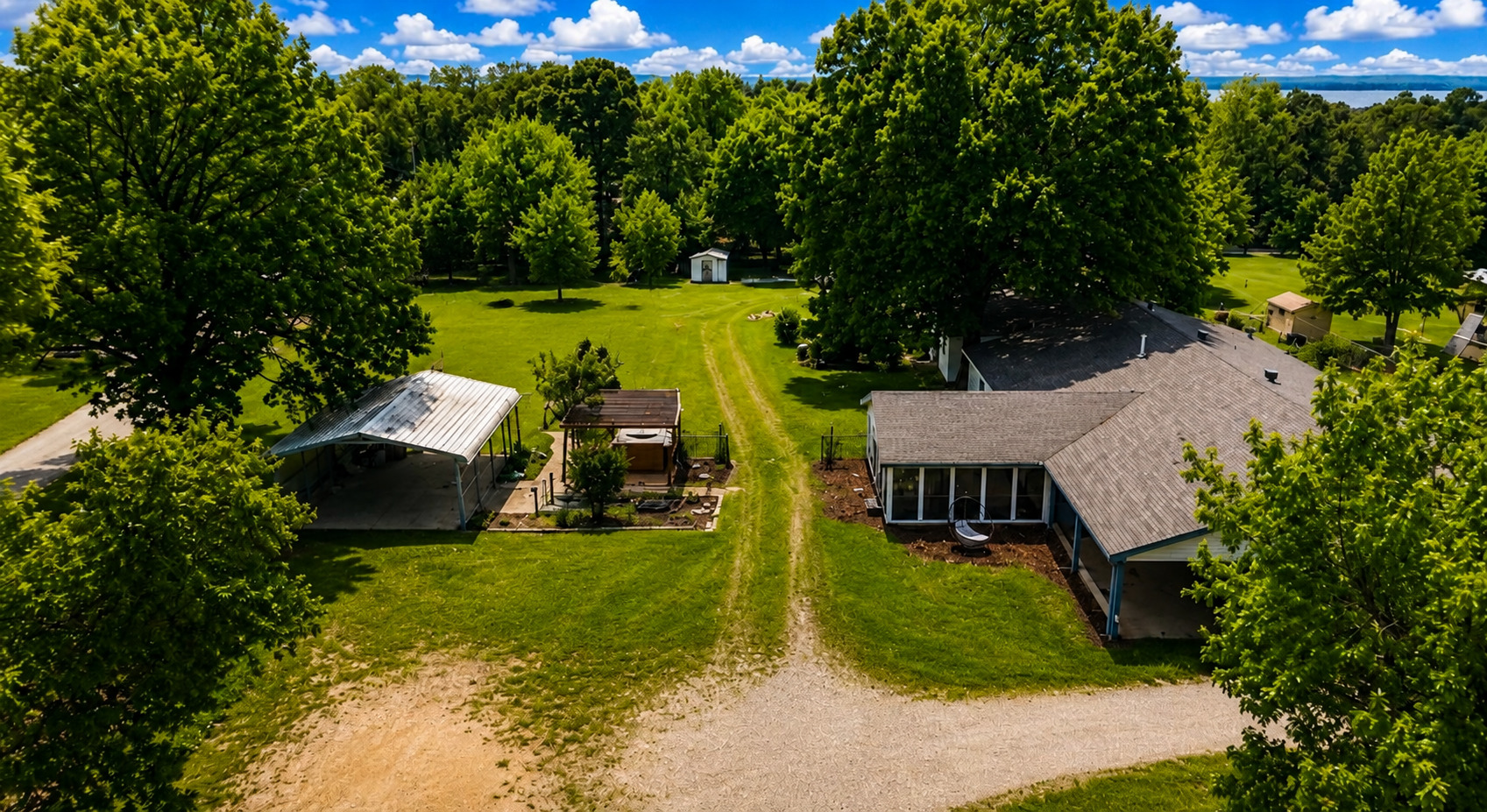417566 E 1140 Road Property Photo 1
