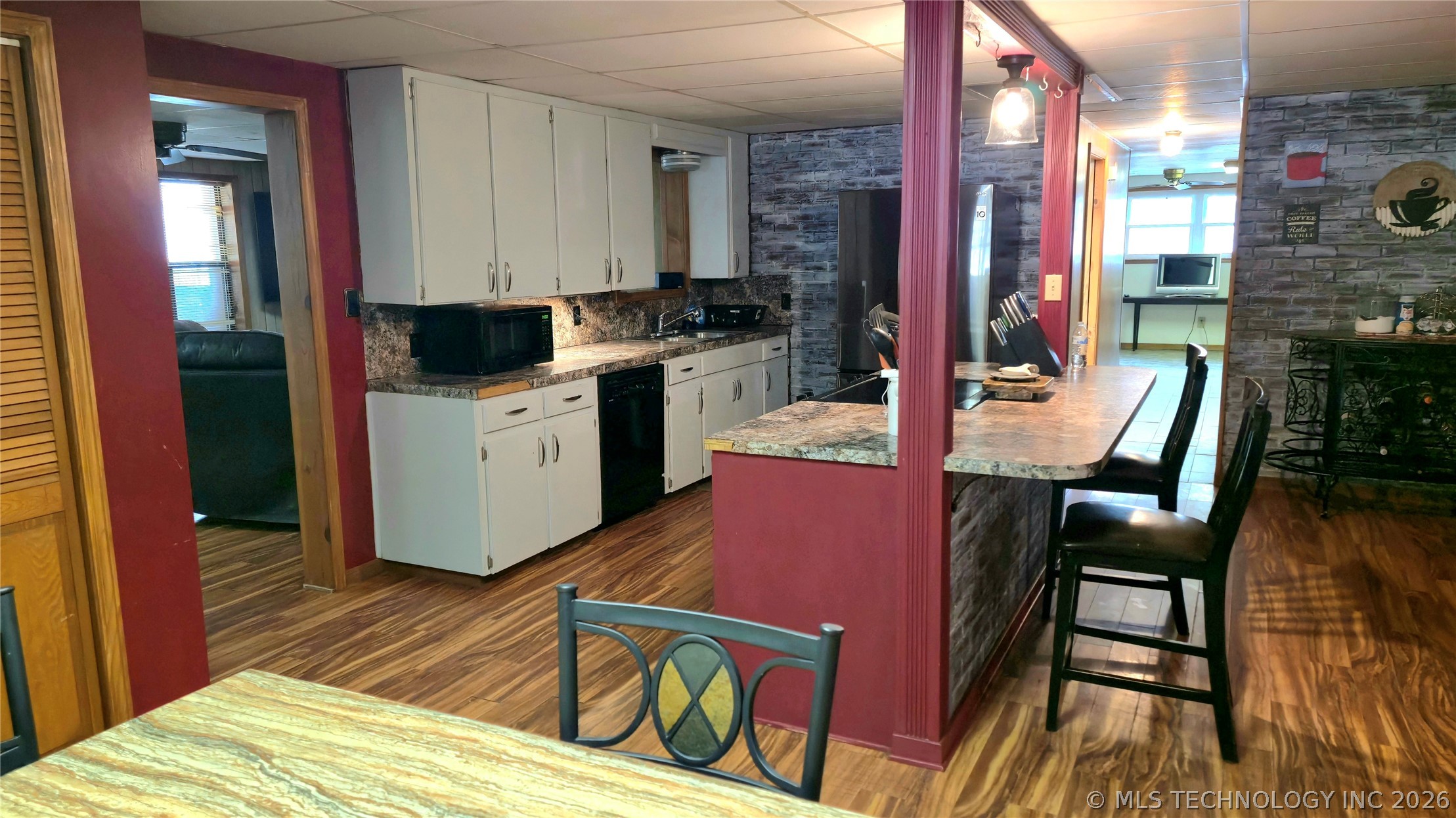 417566 E 1140 Road Property Photo 13