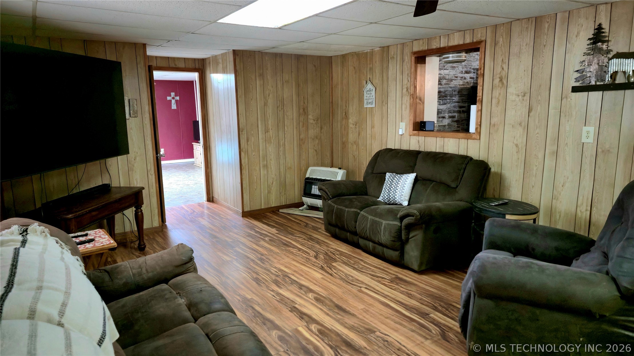 417566 E 1140 Road Property Photo 21