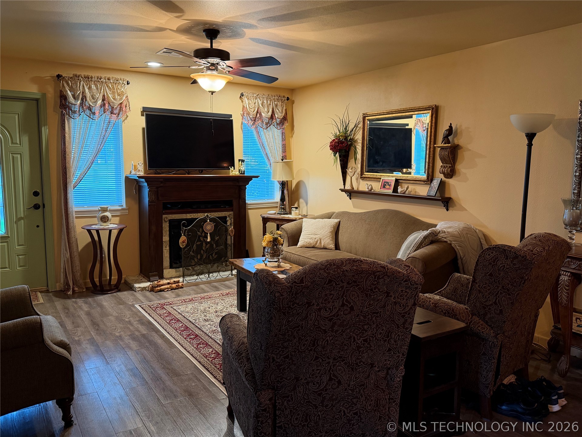 807 S Ross Avenue Property Photo 6