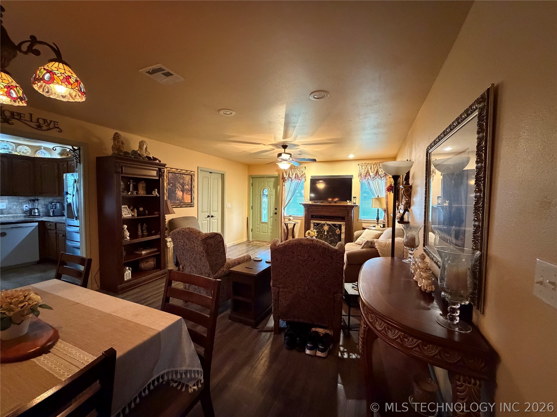 807 S Ross Avenue Property Photo 8