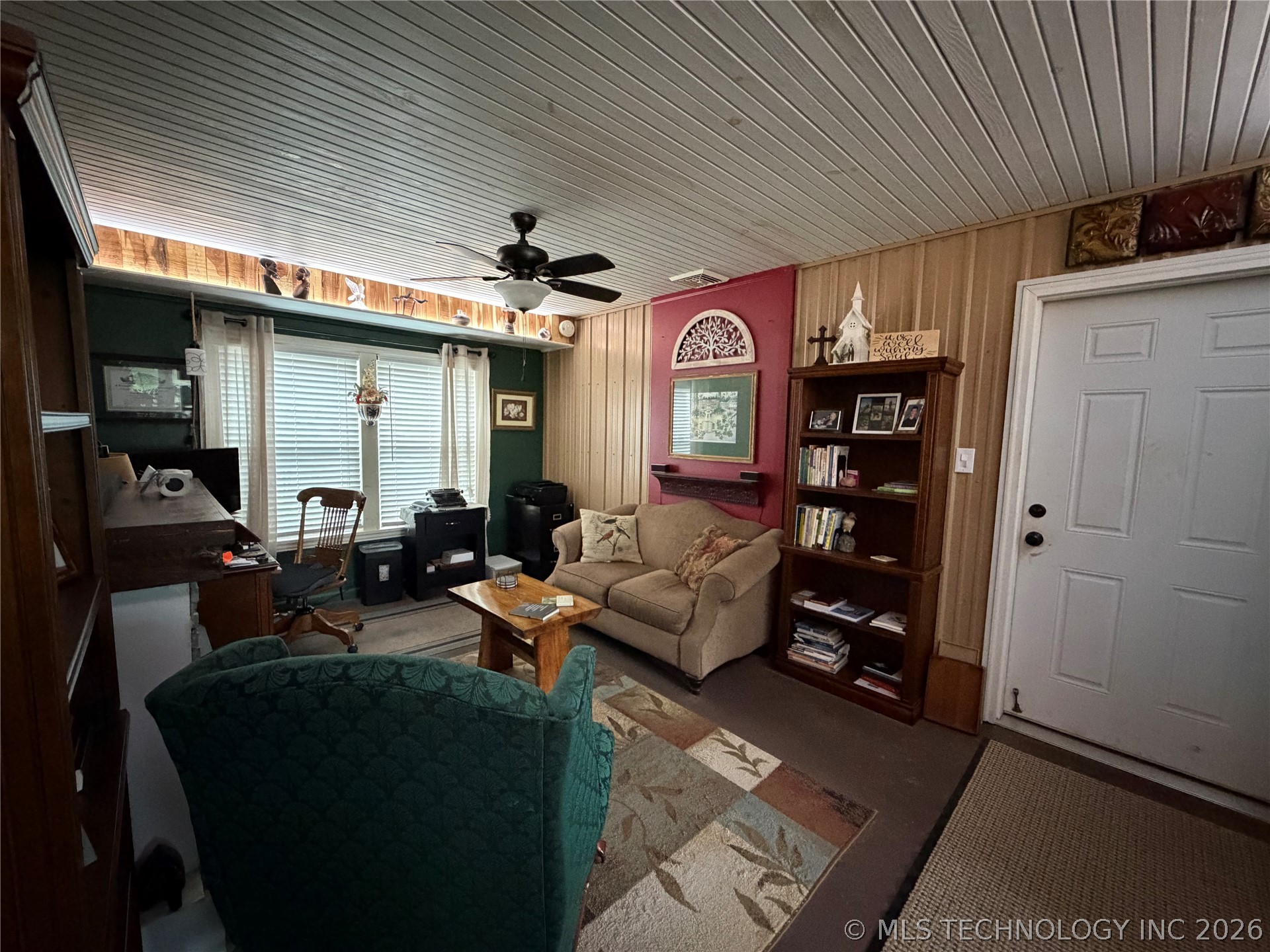 807 S Ross Avenue Property Photo 9