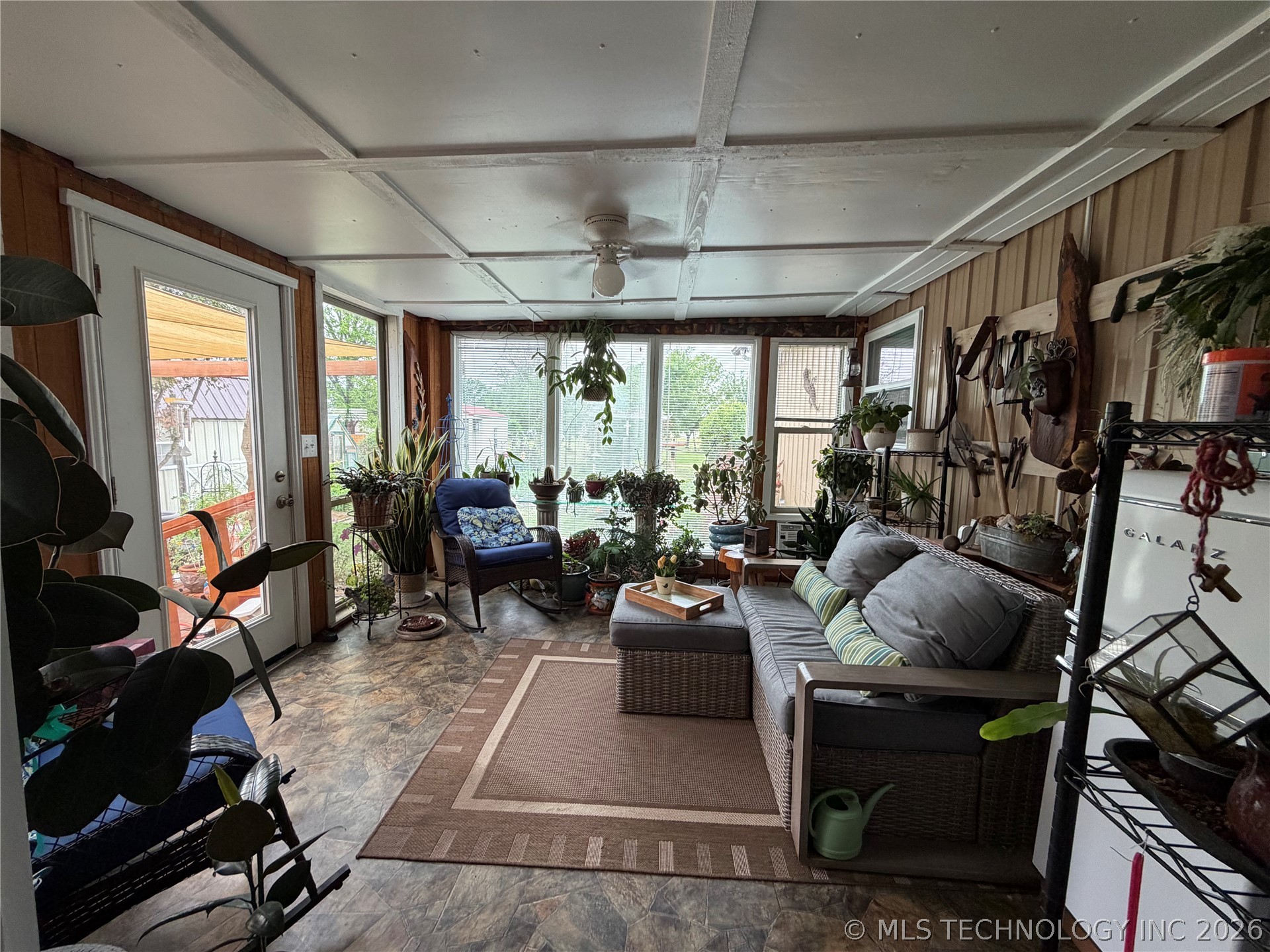 807 S Ross Avenue Property Photo 10