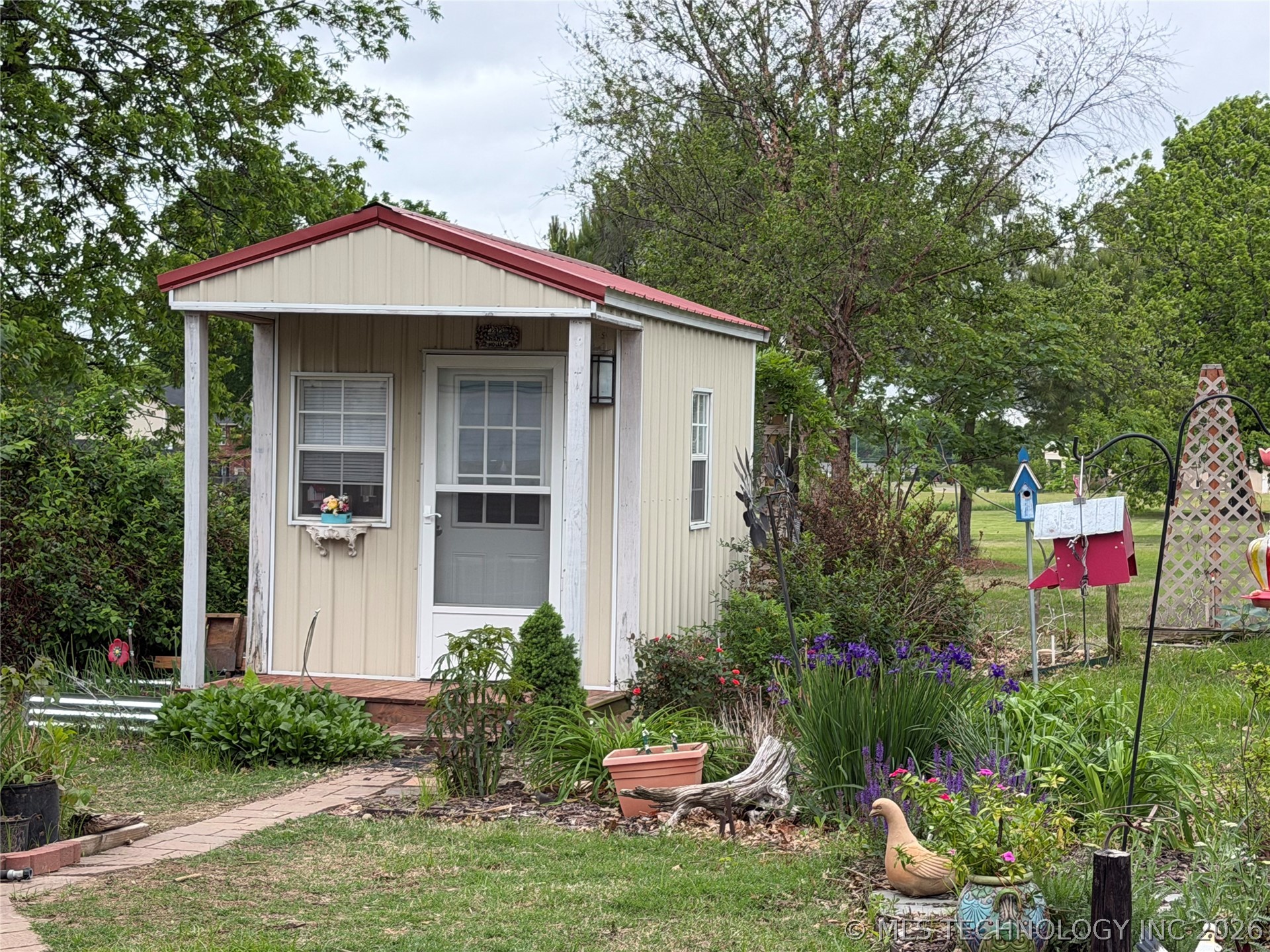 807 S Ross Avenue Property Photo 24