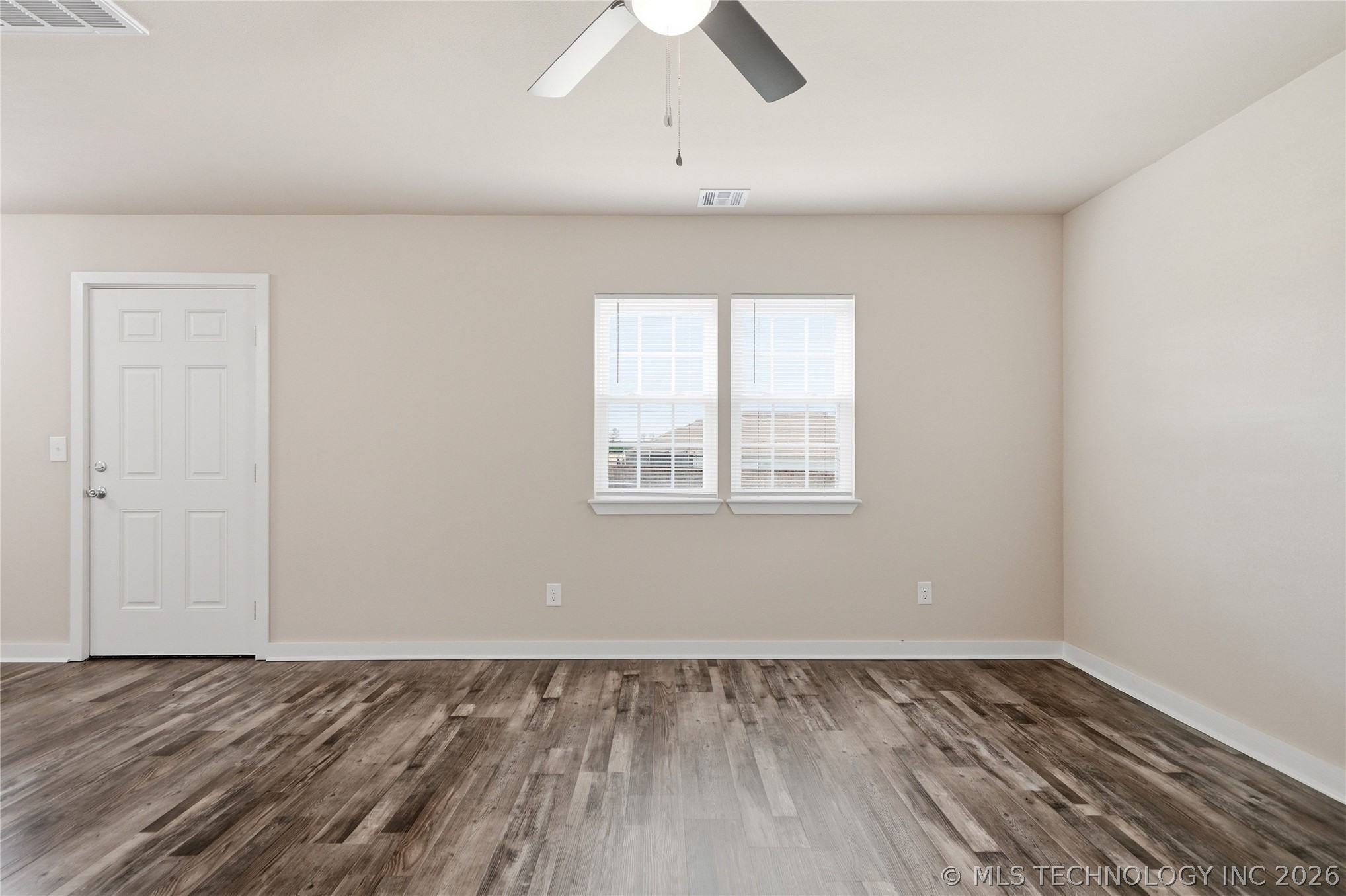 102 W Ruth Street Property Photo 10
