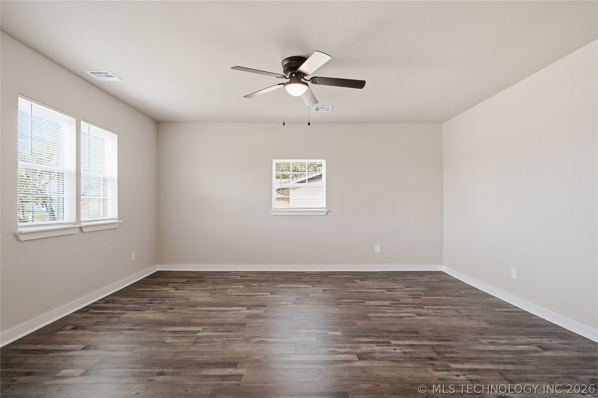 102 W Ruth Street Property Photo 14